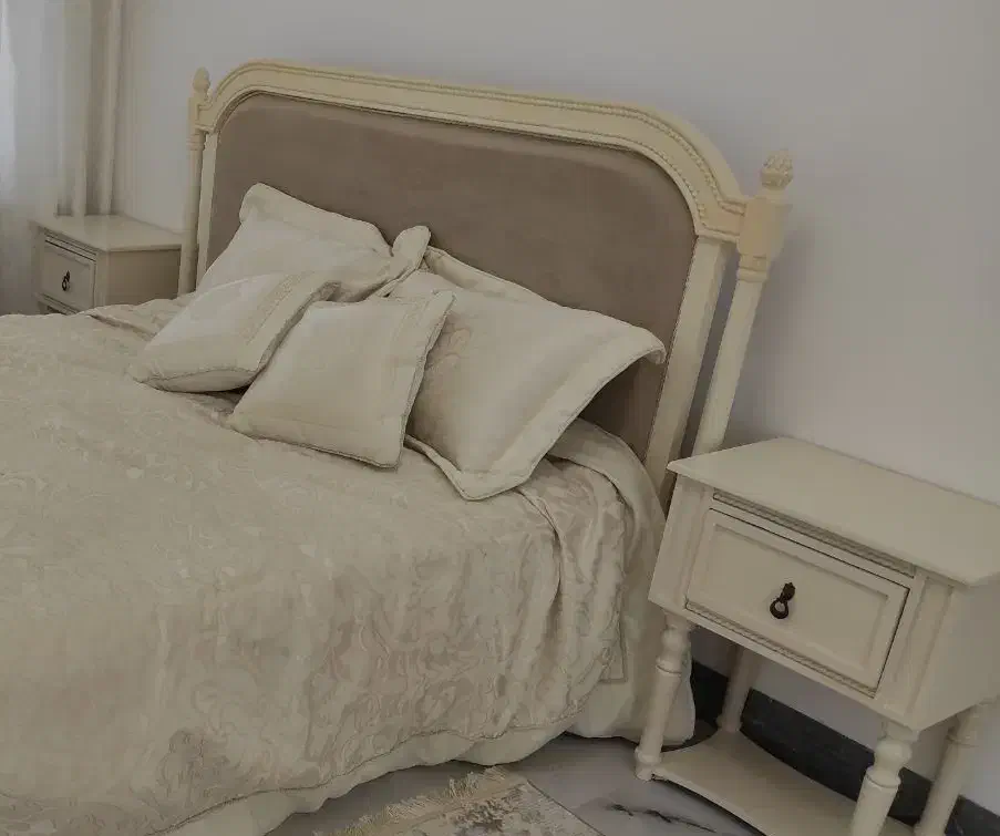 سرویس خواب تمام. چوب راش|تخت و سرویس خواب|مرودشت, ژیان|دیوار