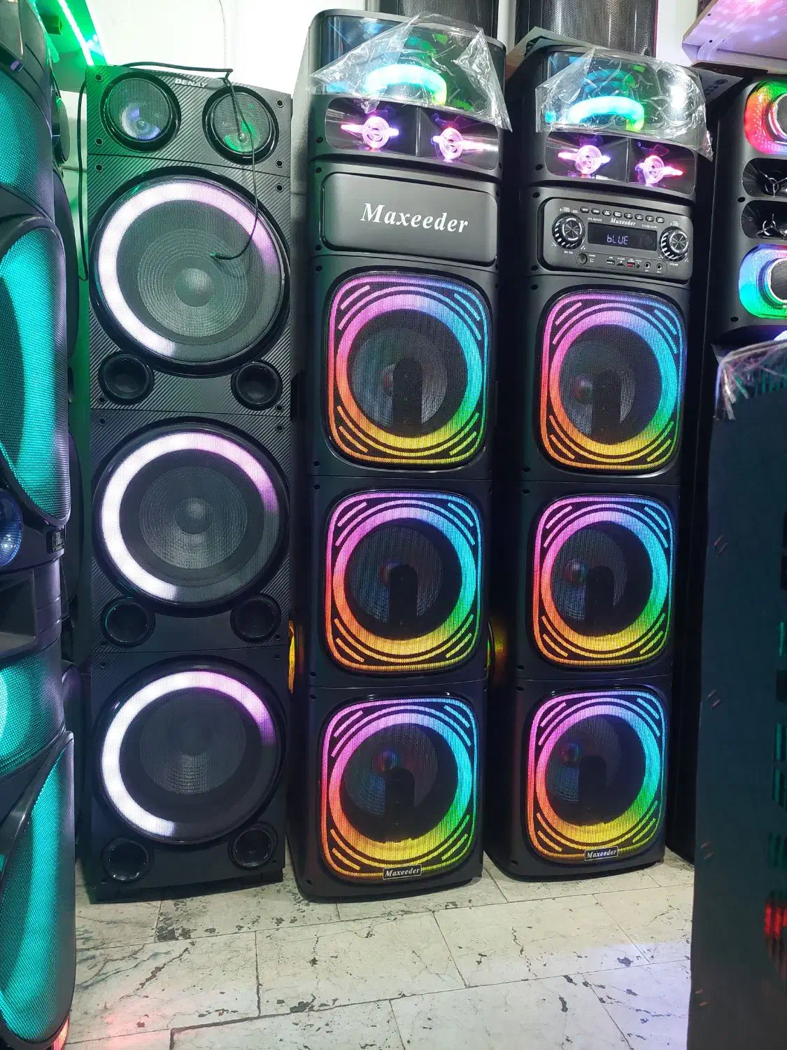 اسپیکر دی جی دار و رقص نور دار|سیستم صوتی خانگی|مشهد, سراب|دیوار