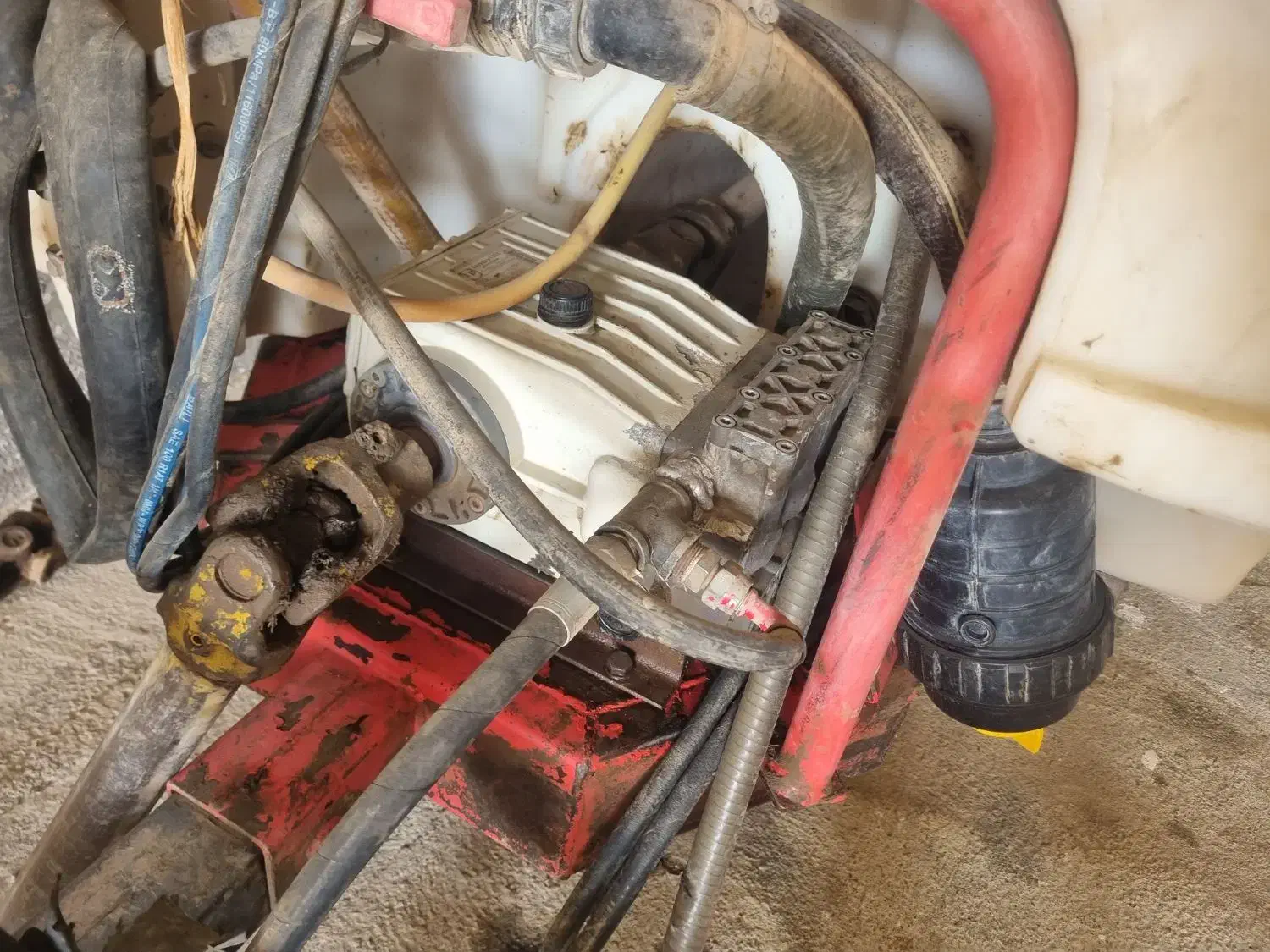 ادوات کشاورزی کشاورزی دستگاه سم پاش زمین|ماشینآلات صنعتی|شاهرود, |دیوار