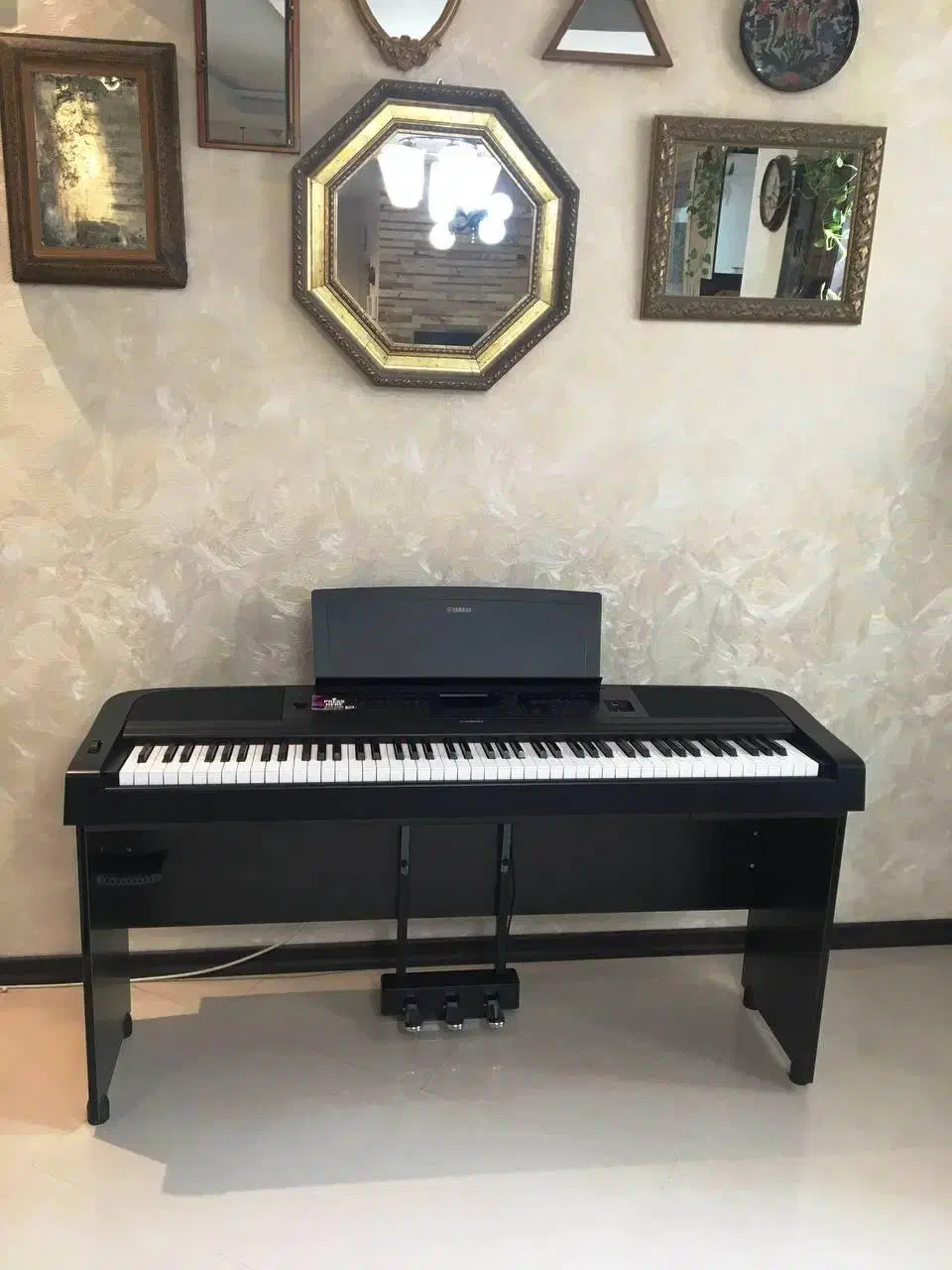 فروش پیانو دیجیتال Yamaha DGX-670 با گارانتی معتبر|پیانو، کیبورد، آکاردئون|تهران, بهار|دیوار