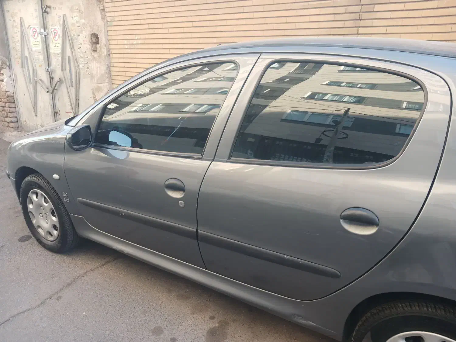 206تیپ 3|خودرو سواری و وانت|تهران, هفده شهریور|دیوار