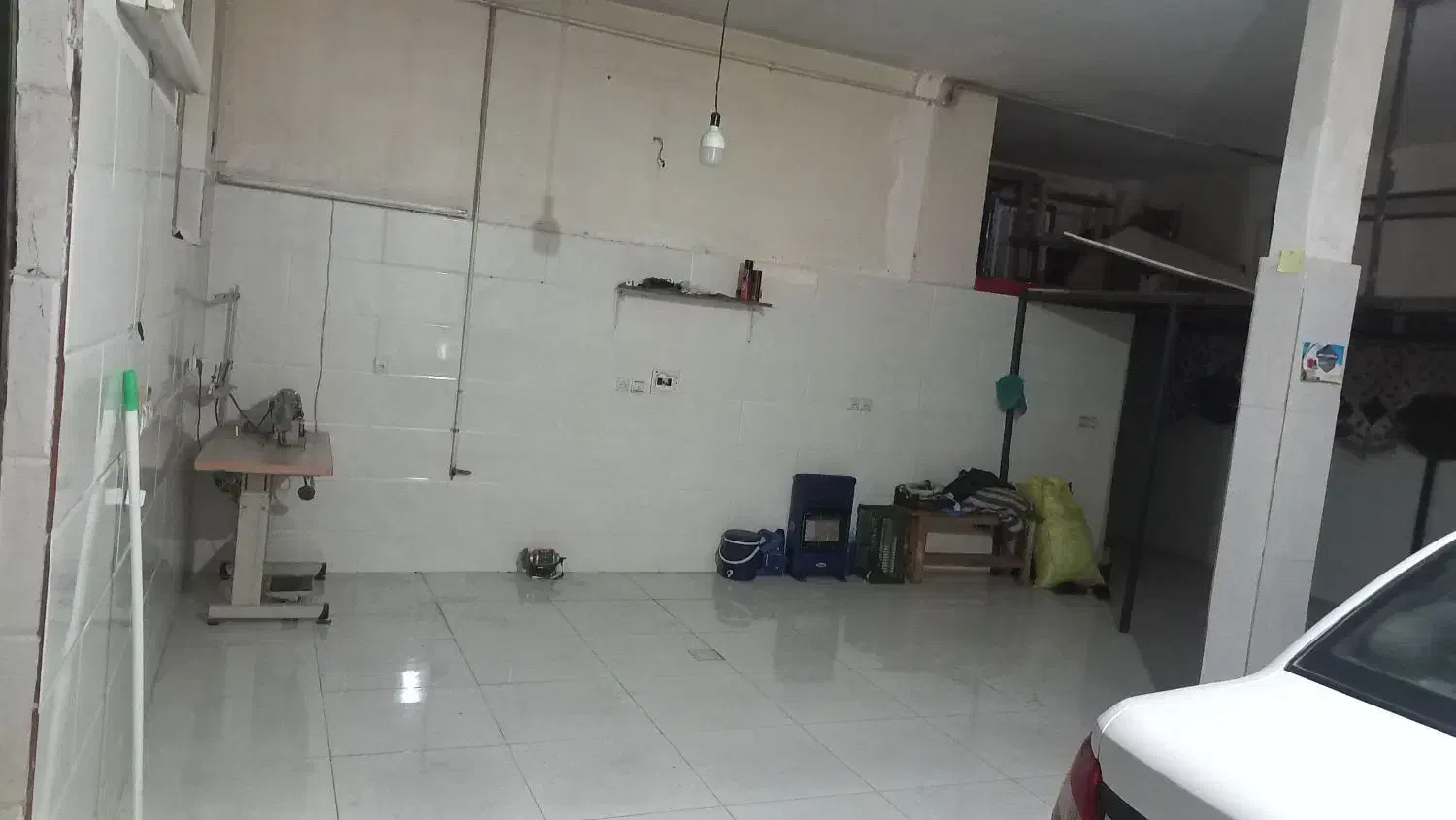 پارکینگ اجاره داده میشود|اجارهٔ مغازه و غرفه|بهارستان, |دیوار