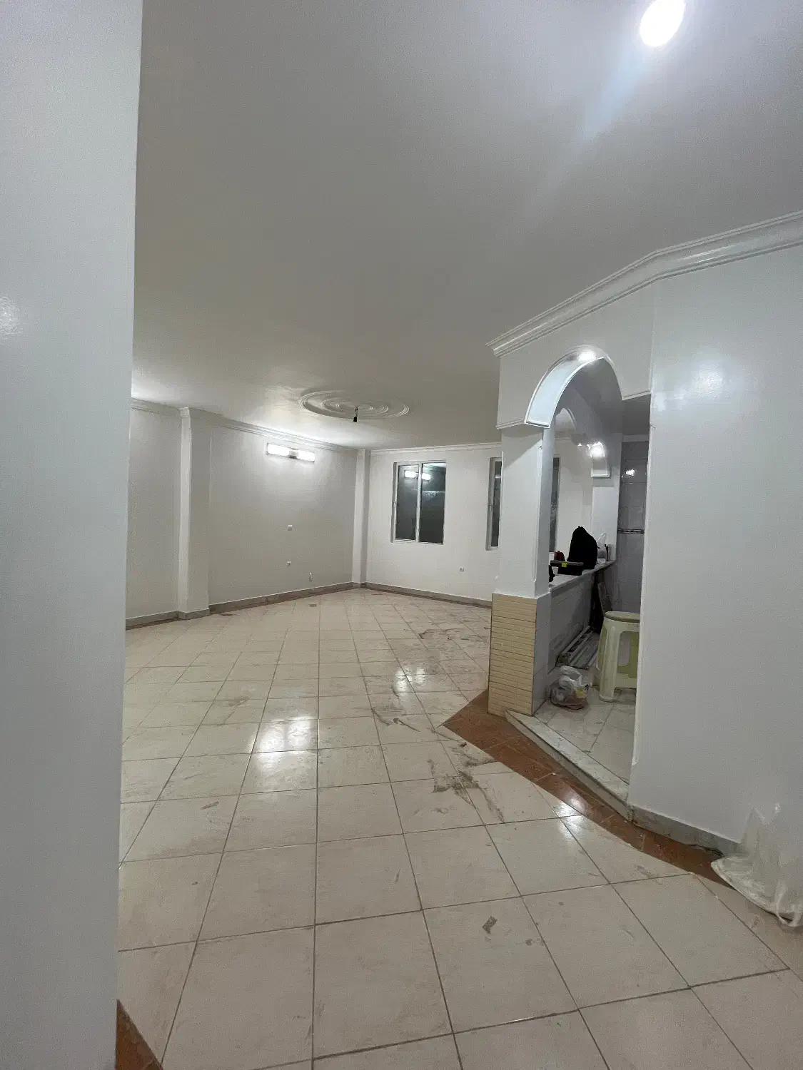 آپارتمان ۸۵متری دوخوابه|فروش آپارتمان|ری, شهادت|دیوار