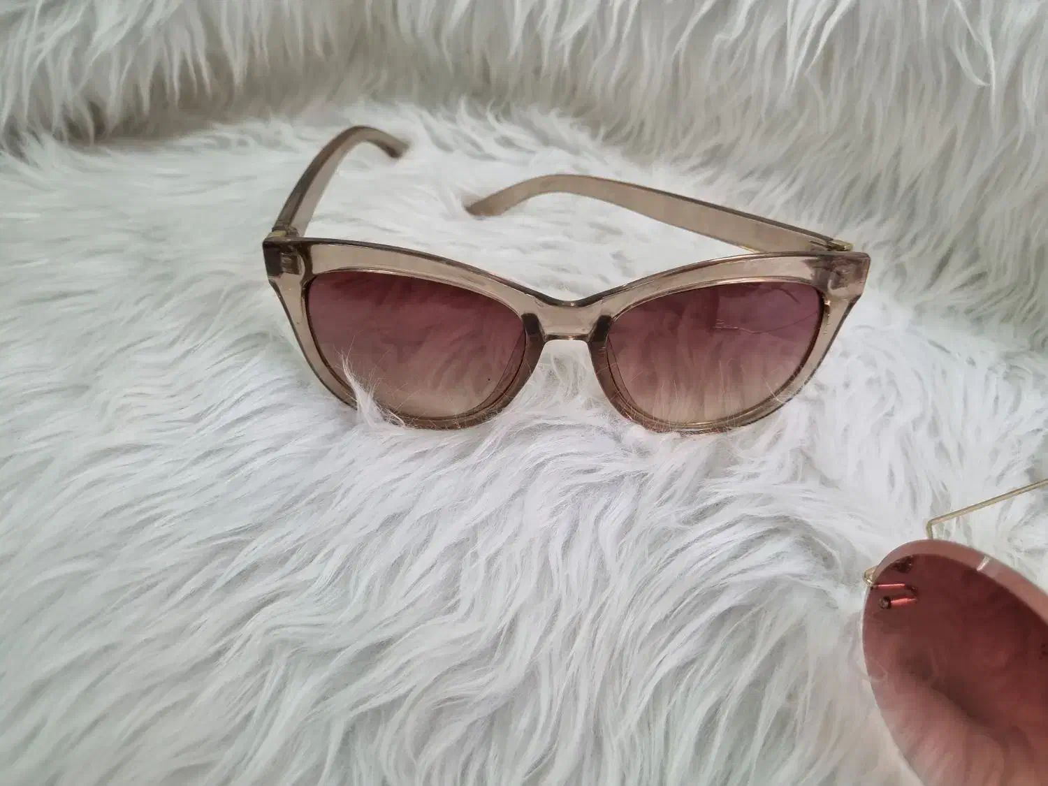 عینک آفتابی دودی|زیورآلات و اکسسوری|مشهد, چهارچشمه|دیوار