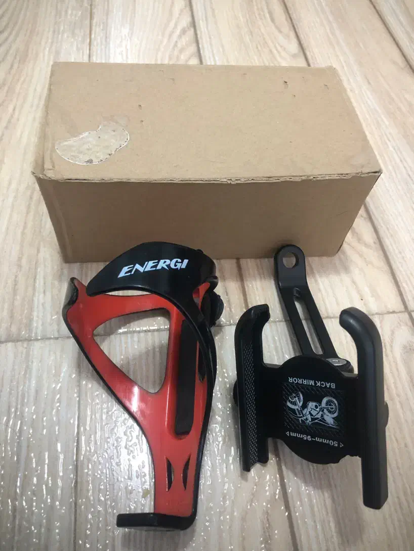 هولدر موبایل و هولدر قمقمه دوچرخه|دوچرخه، اسکیت، اسکوتر|شاهینشهر, مخابرات (شهید بهشتی)|دیوار