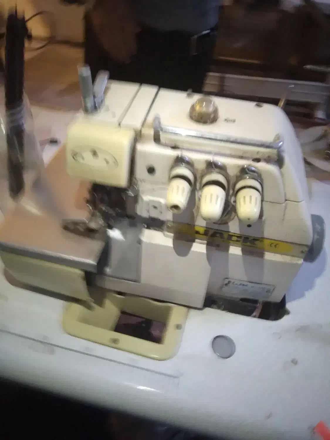 چرخ سردوز|لوازم خیاطی و بافتنی|اسلام‌شهر, شهرک مفیدی|دیوار