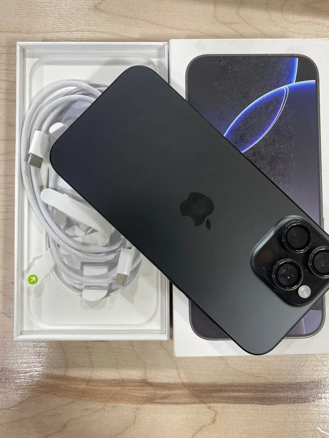 ایفون ۱۶ پرومکس ۲۵۶|موبایل|شیراز, عفیفآباد|دیوار