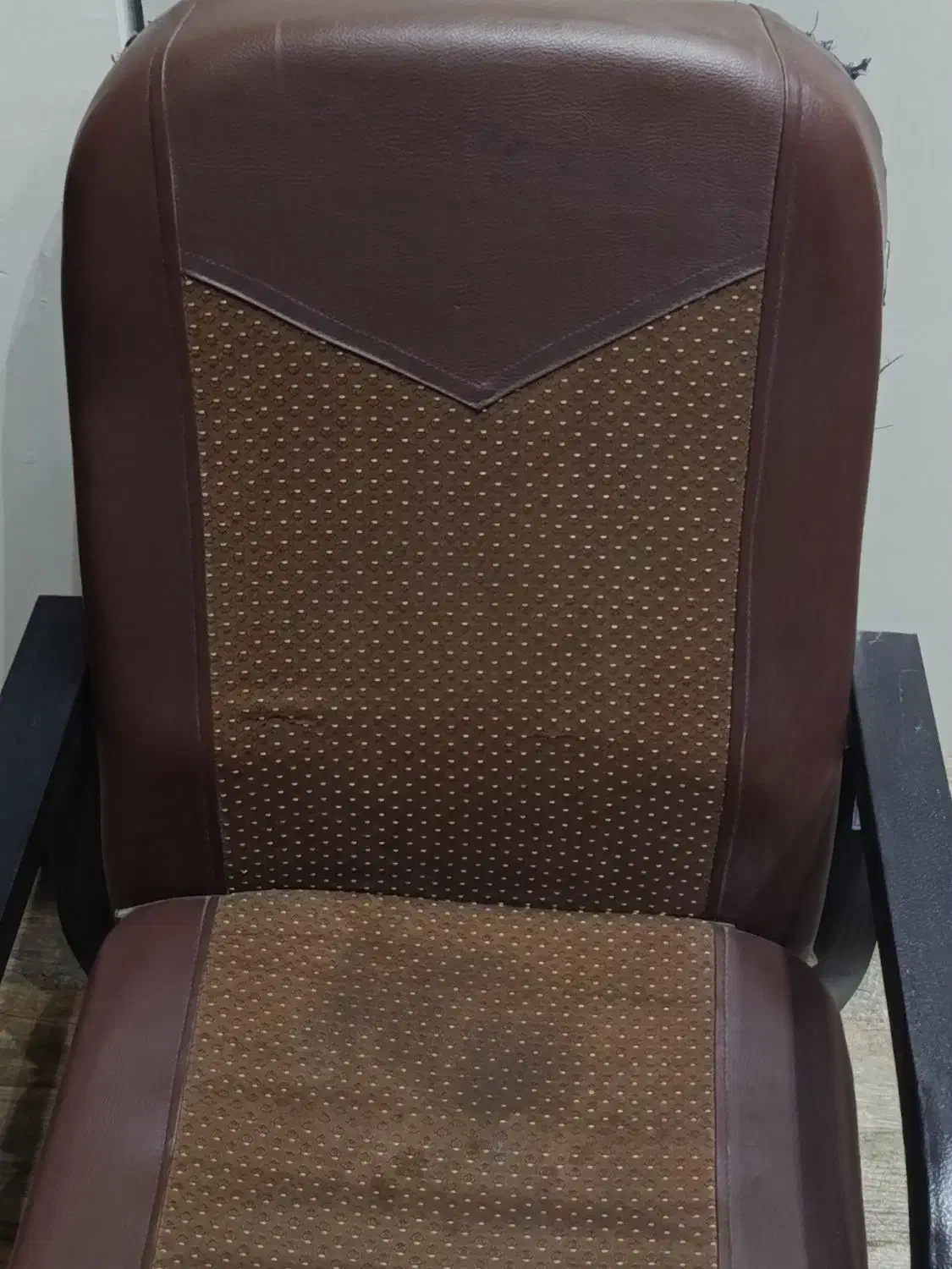 صندلی انتظار و چرخان|مبلمان اداری|زاهدان, |دیوار