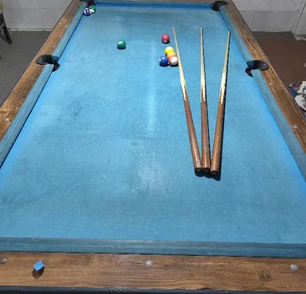 بیلیارد|ورزش‌های توپی|گنبد کاووس, |دیوار