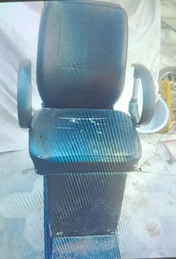 صندلی آرایشگاه|آرایشگاه و سالنهای زیبایی|شیراز, شهرک دارایی|دیوار