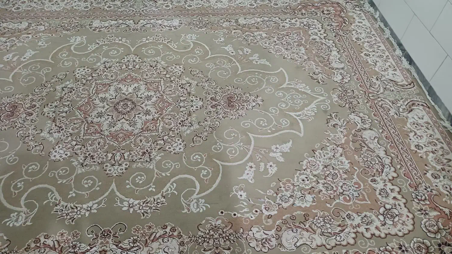 فرش۹متری|فرش|قم, شاه ابراهیم|دیوار