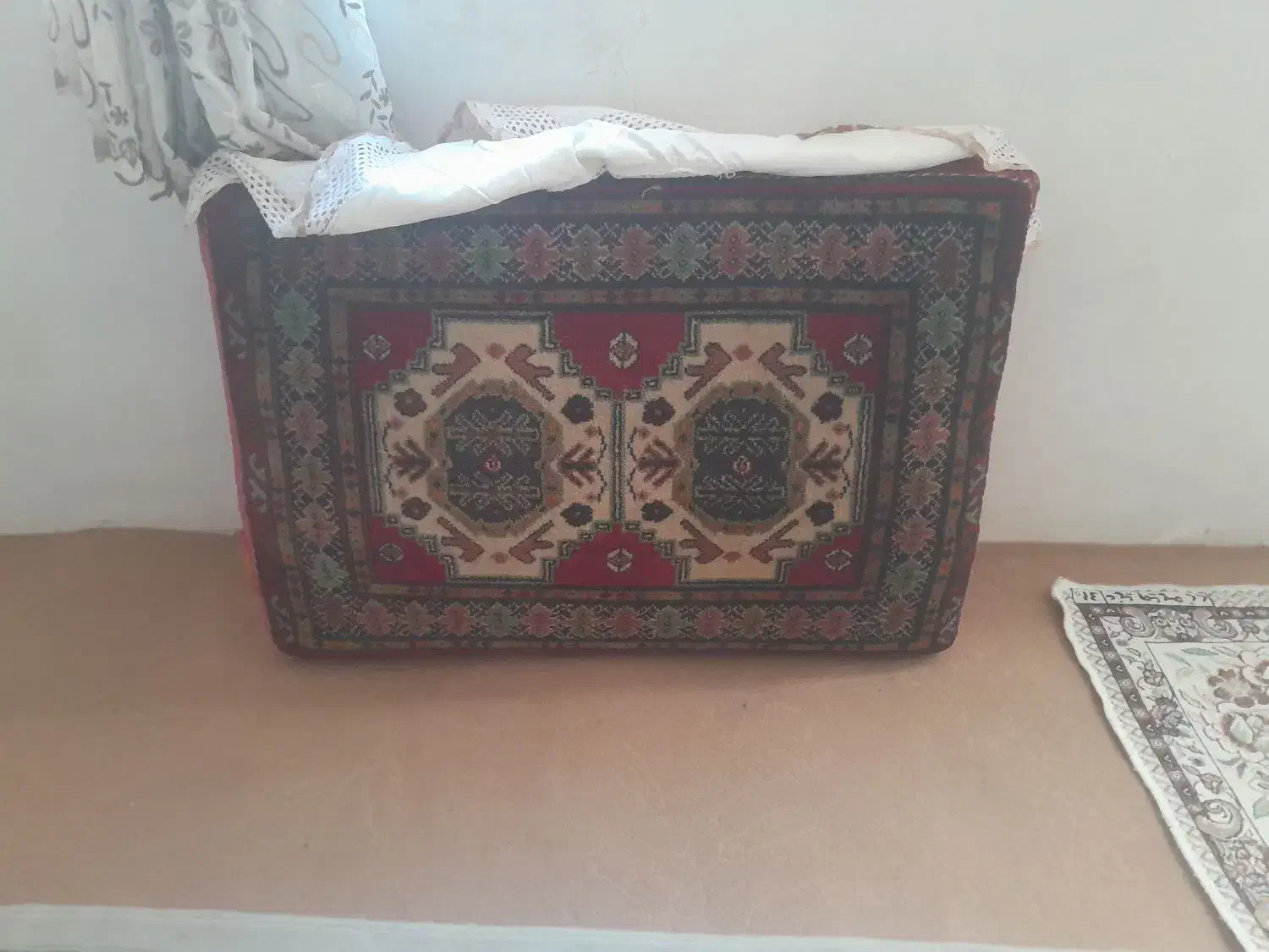 پشتی|پشتی|کنگاور, |دیوار