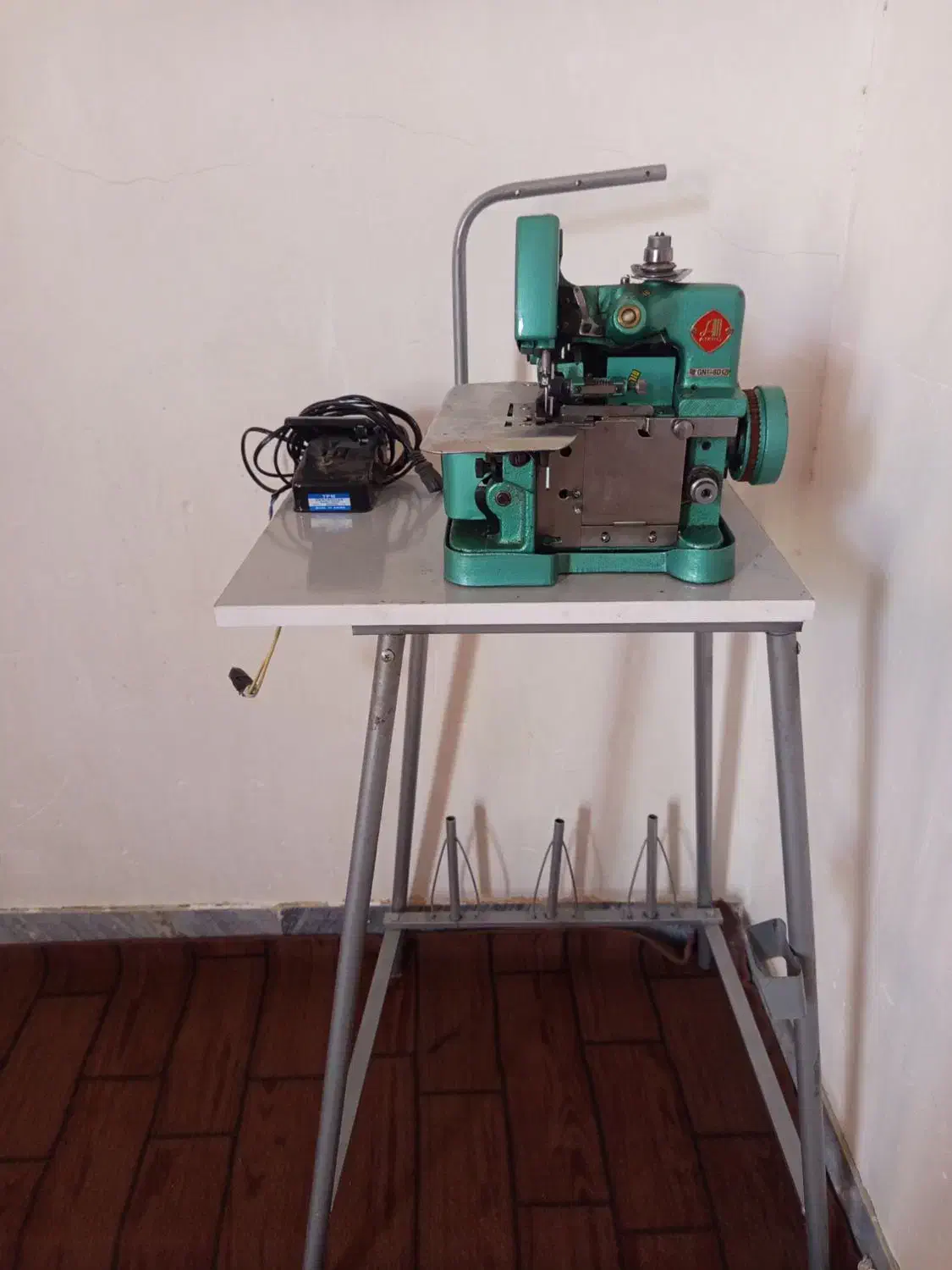 سردوز|چرخ خیاطی و ریسندگی|کرمانشاه, |دیوار