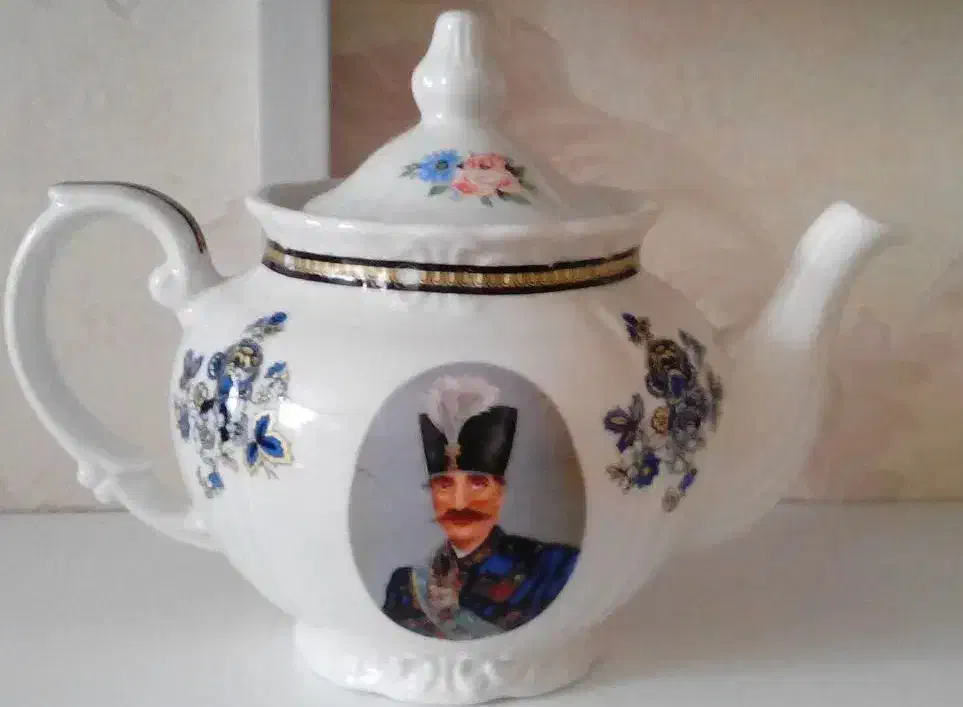 قوری قجری|قوری، کتری، قهوه‌ساز دستی|کرمانشاه, |دیوار