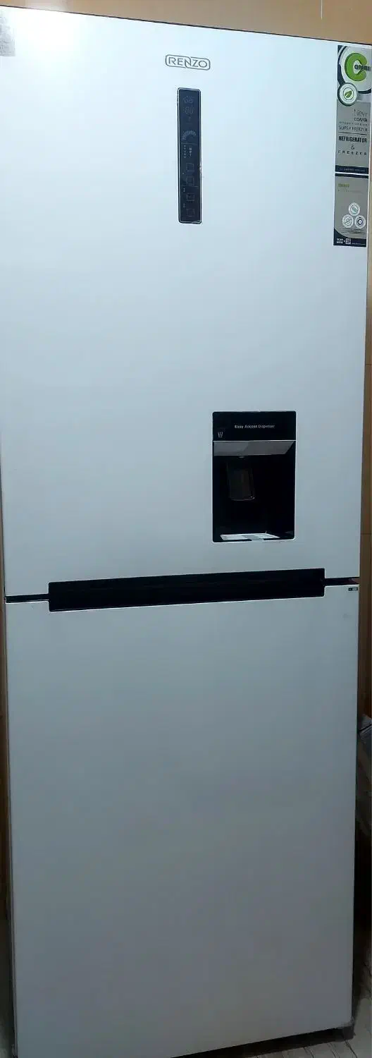 فروش یخچال فریزر Renzo دست اول و نو|یخچال و فریزر|رامیان, |دیوار