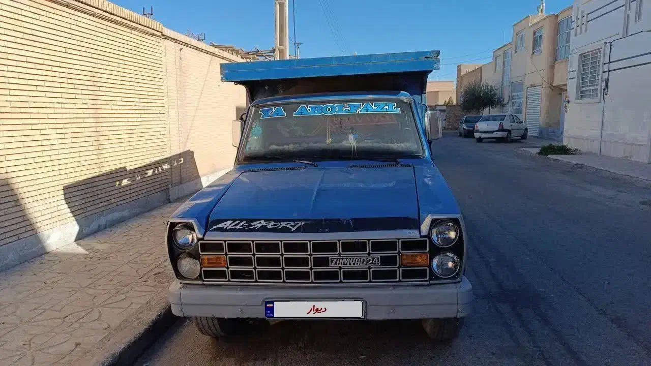 نیسان کمپرسی|خودرو سواری و وانت|مهریز, |دیوار