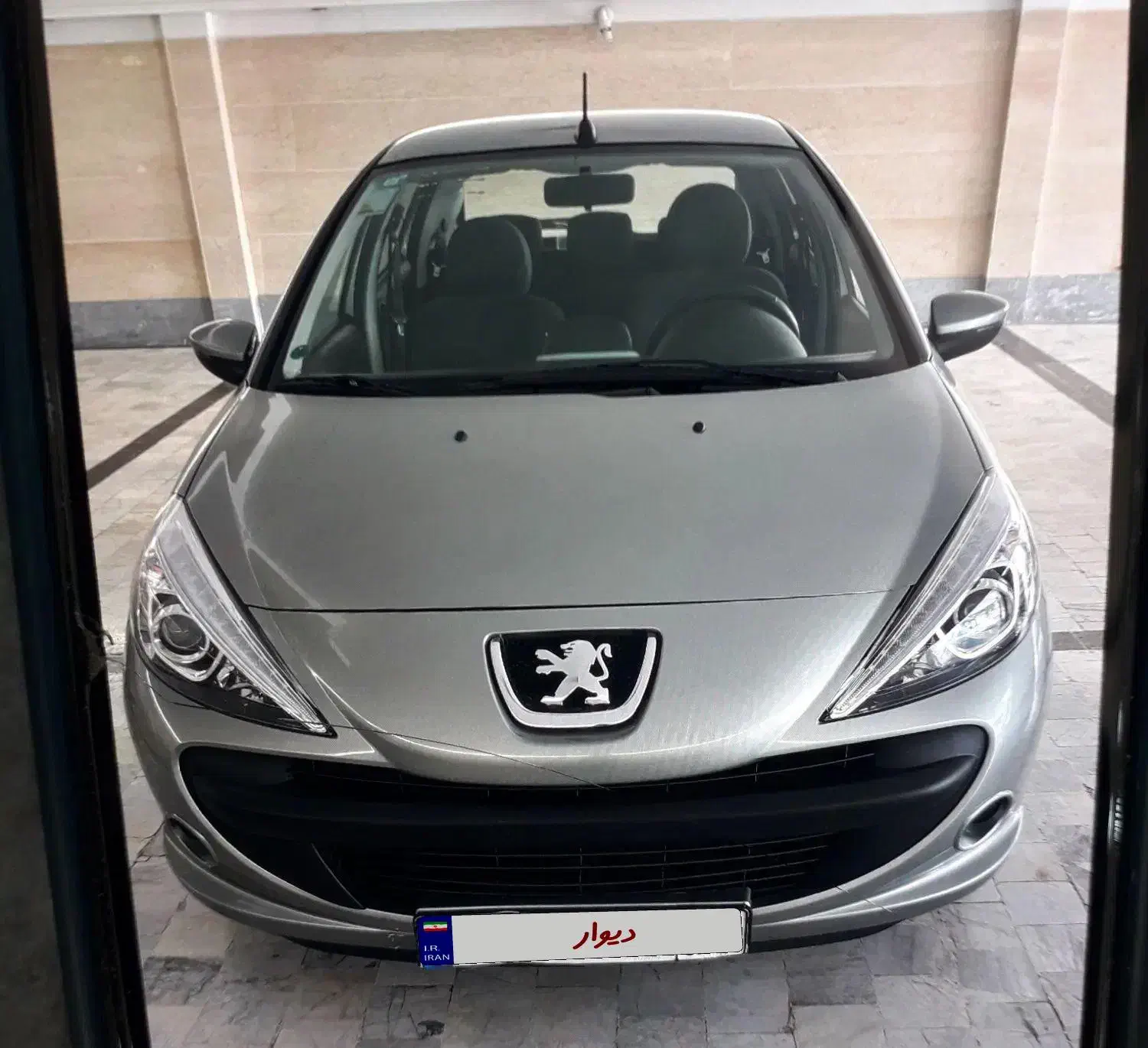 ۲۰۷ اتومات مدل ۱۴۰۳ تیتانیوم|خودرو سواری و وانت|تهران, دریا|دیوار