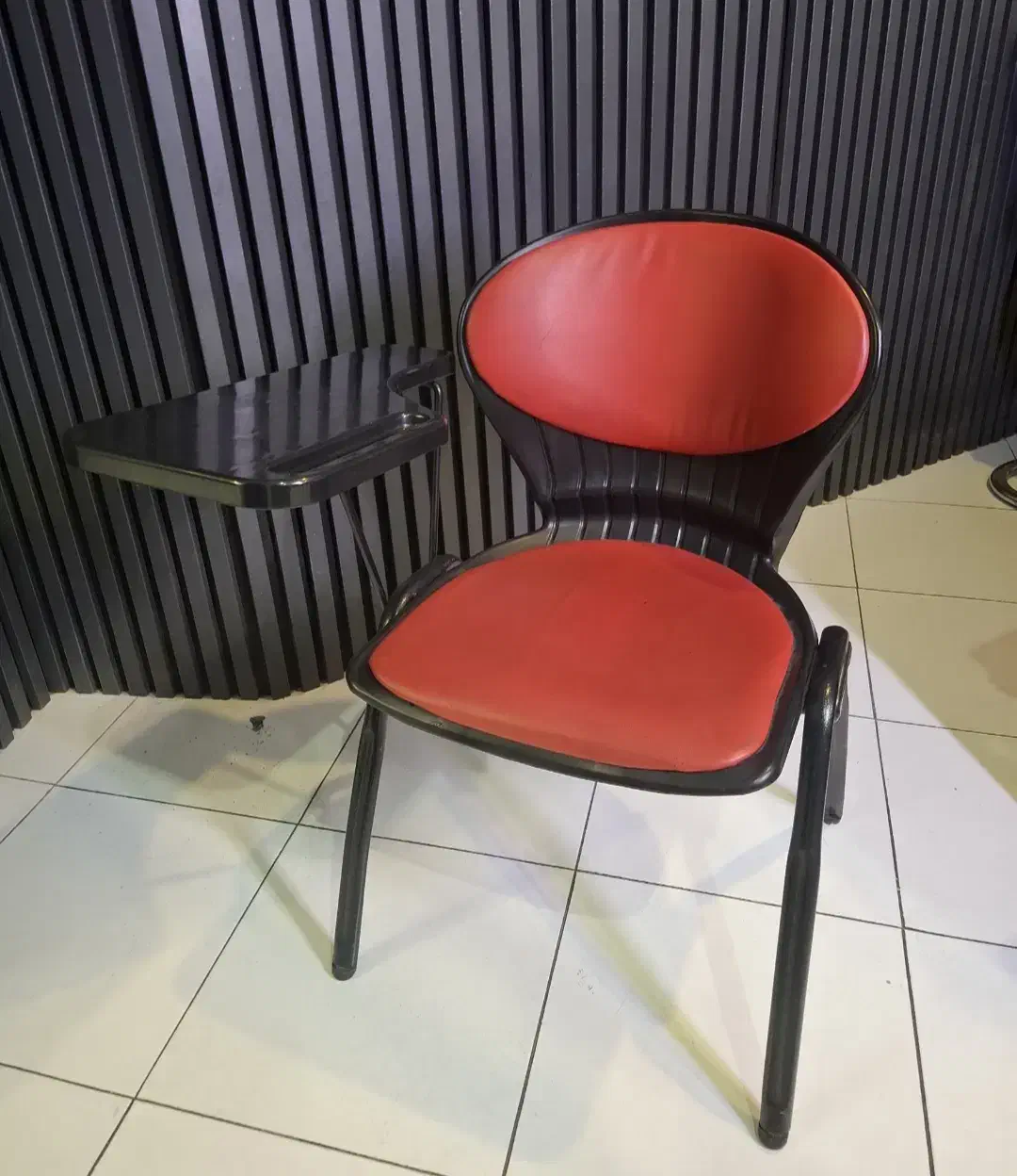 صندلی دانشجویی|صندلی و نیمکت|تهران, علم و صنعت|دیوار