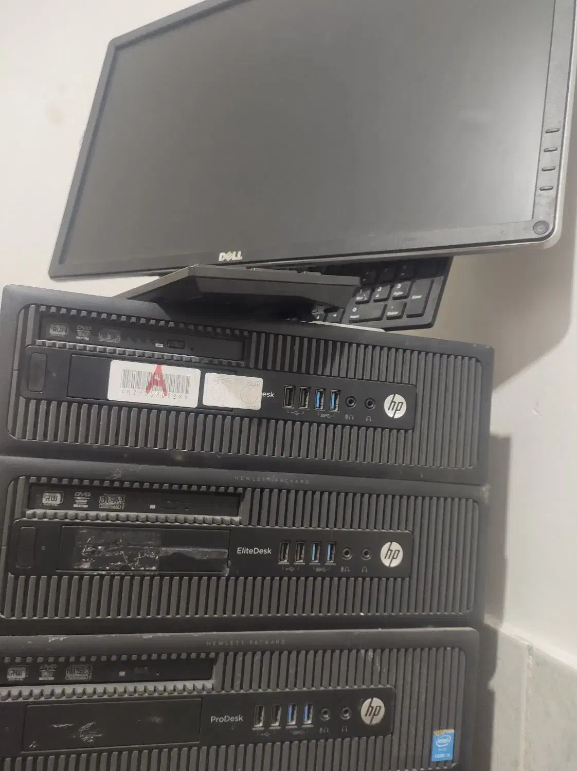 مانیتور مینی کیس موس وکیبورد|رایانه رومیزی|جغتای, |دیوار