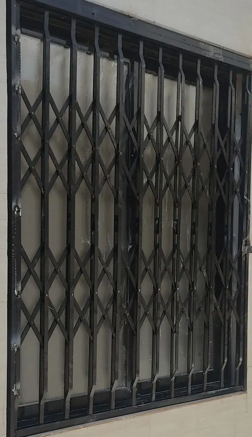 تعمیر و نصب انواع درب کرکره اتوماتیک|خدمات پیشه و مهارت|شهرکرد, |دیوار