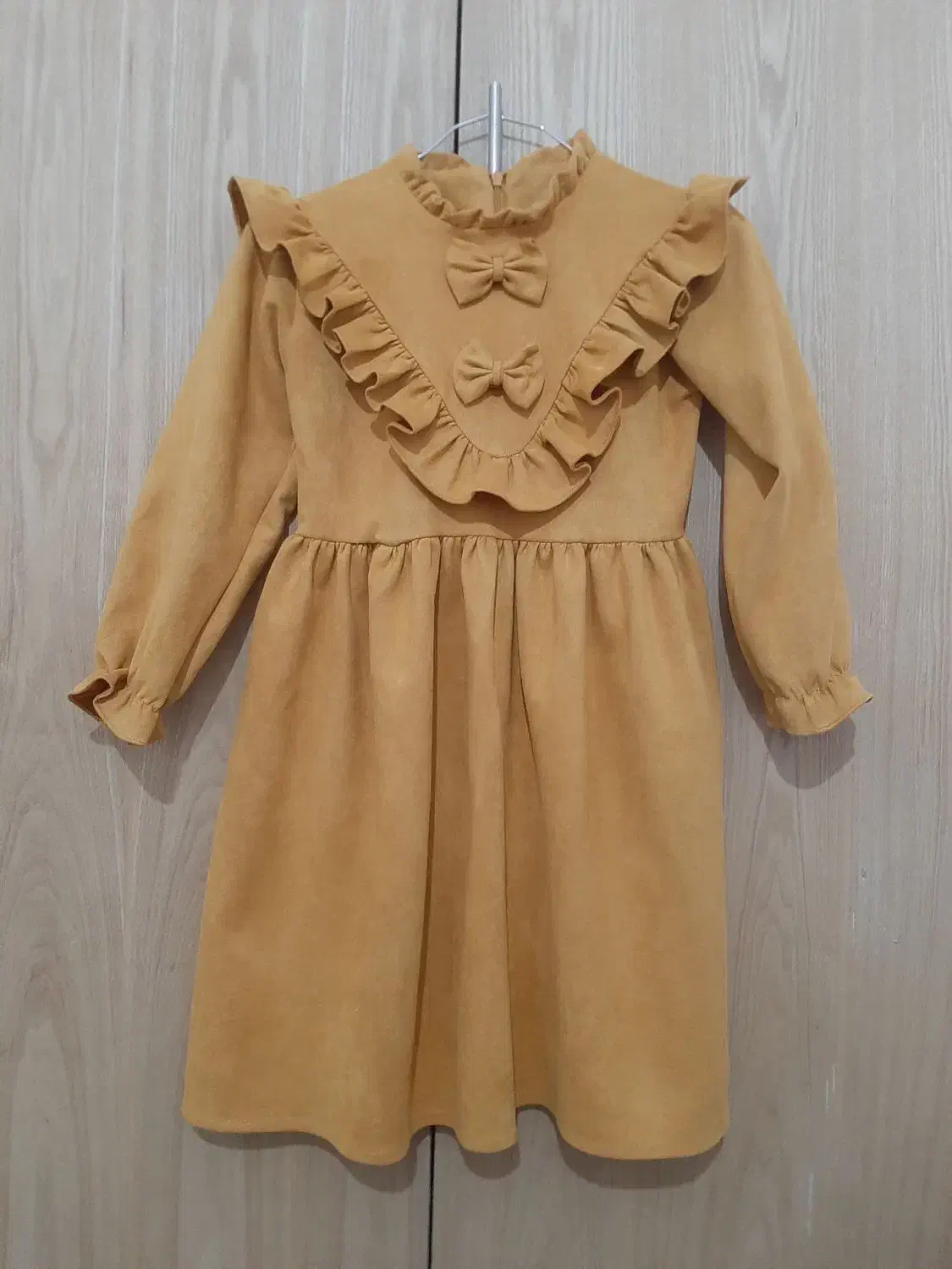 لباس دخترانه و خردسال|کفش و لباس بچه|صدرا-فارس, فاز ۱|دیوار