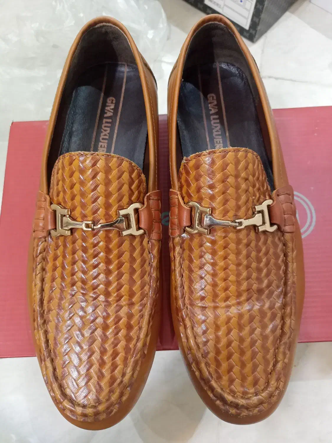 کفش چرم طبیعی سایز 41|کیف، کفش، کمربند|اندیشه, اندیشه فاز ۱|دیوار