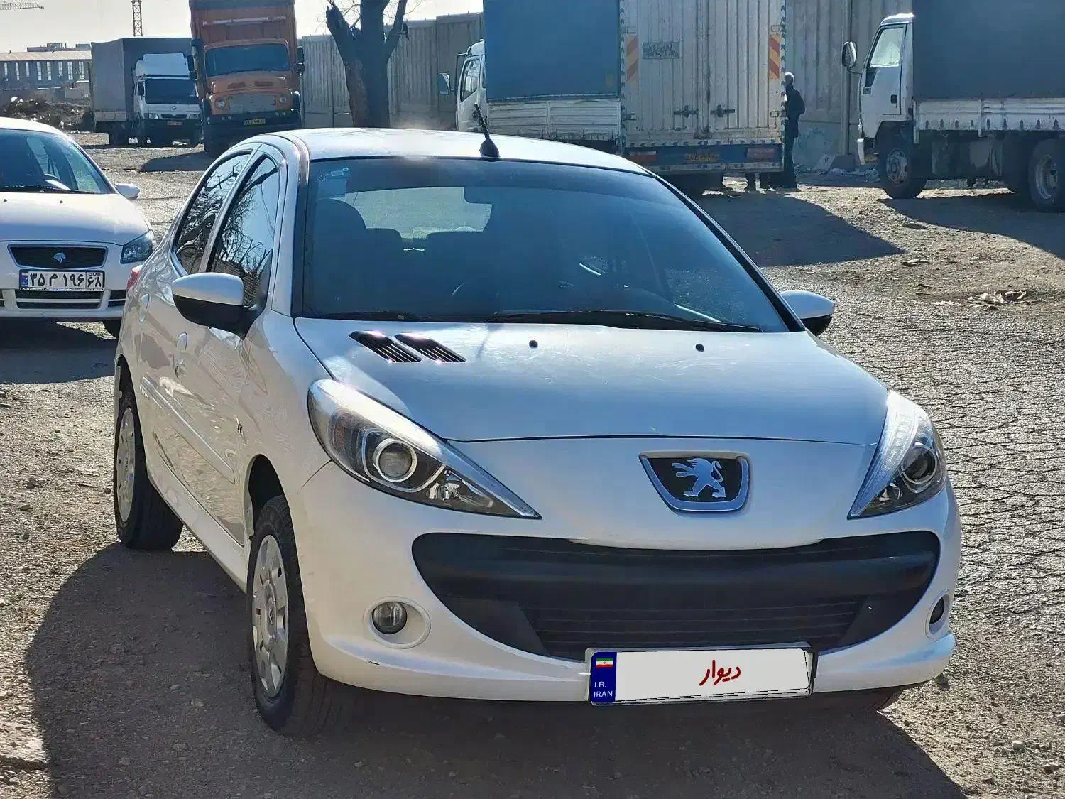 ۲۰۷|خودرو سواری و وانت|کرج, حصارک پایین|دیوار