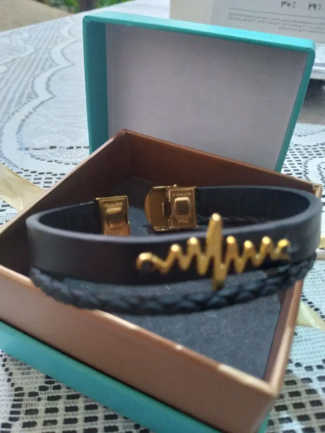 ساعت ودستنبد مردانه. چاقوی قدیمی ککسیونی .فندک|ساعت|شاهینشهر, اقبال لاهوری|دیوار