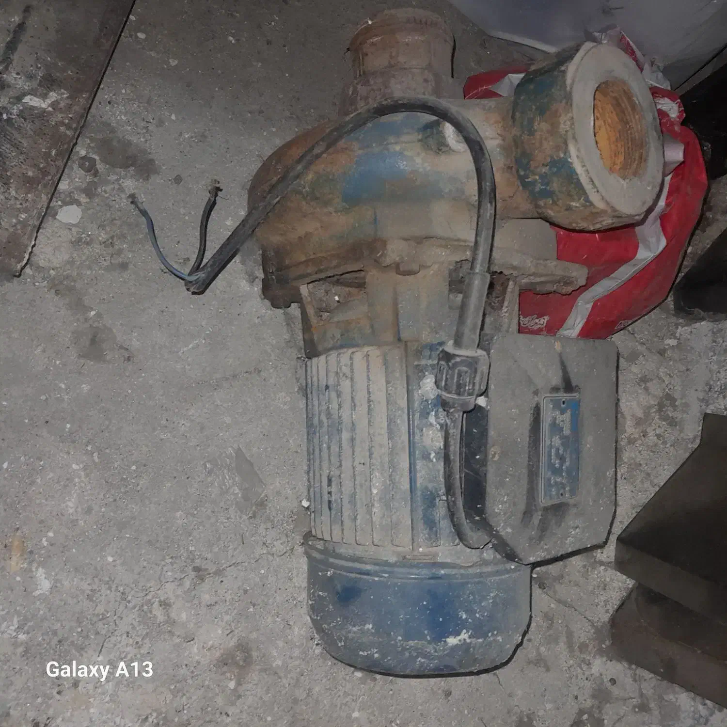 پمپ آب اصل ایتالیا|ابزارآلات|فشم, |دیوار