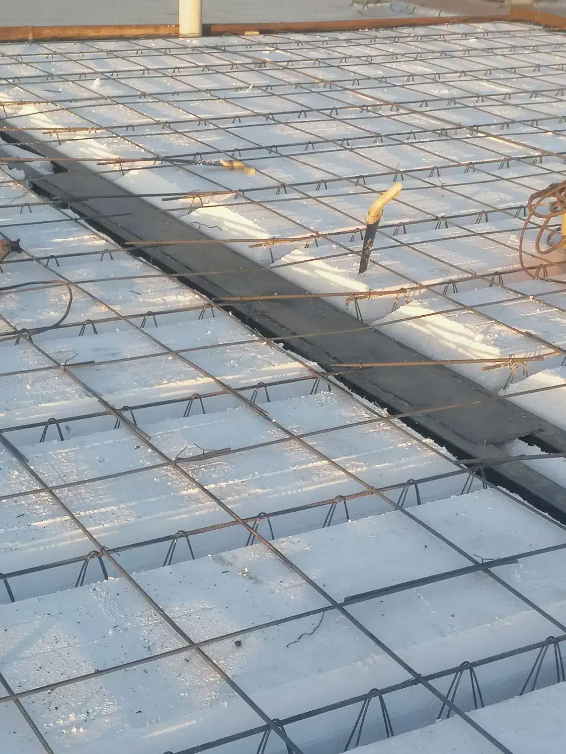 اجرای سقف تیرچه بتنی|مصالح و تجهیزات ساختمان|سبزوار, مدرس|دیوار