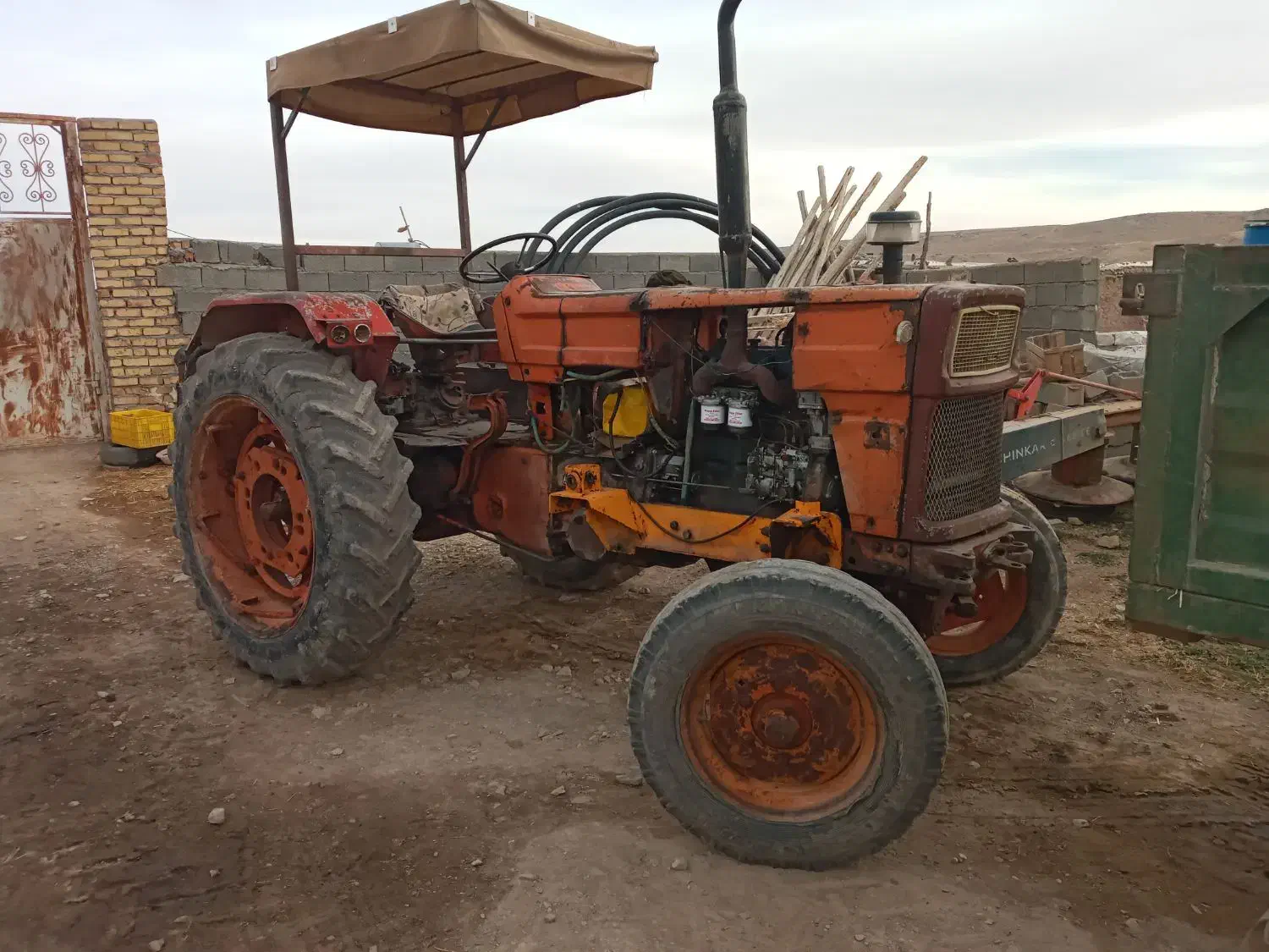 تراکتور رومانی مدل ۵۰ همه چی سالم|خودرو سنگین|بزینه رود, |دیوار