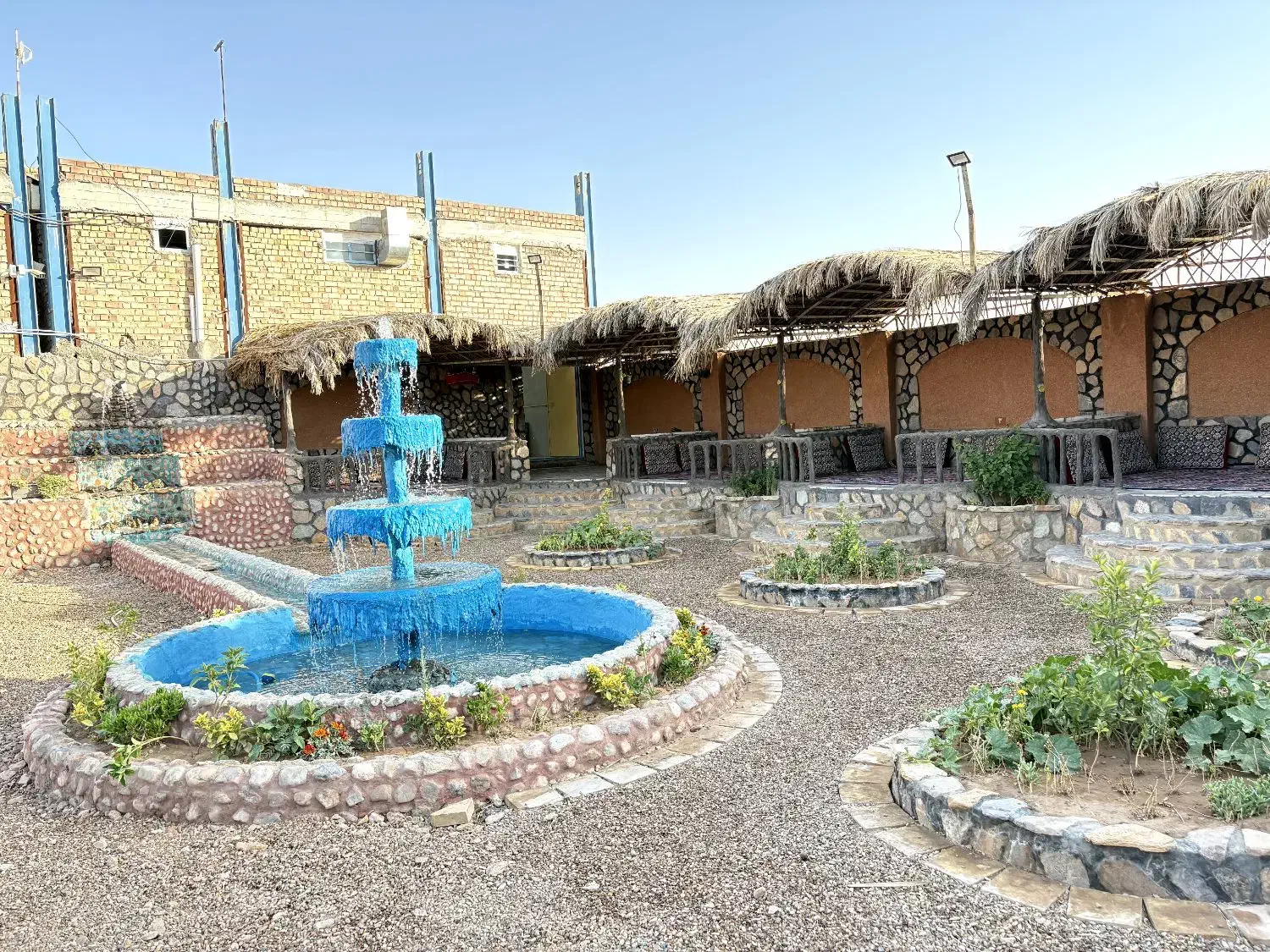 واگذاری کافه رستوران بلوط با تمامی تجهیزات|فروش مغازه و غرفه|زرند, |دیوار