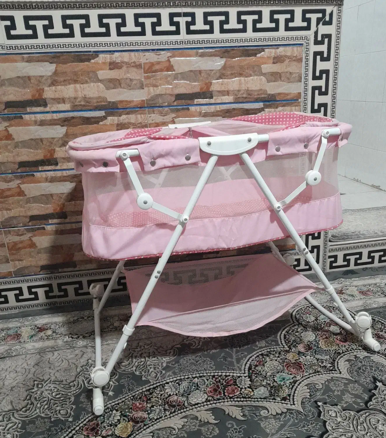 گهواره|تخت و صندلی بچه|نسیمشهر, |دیوار