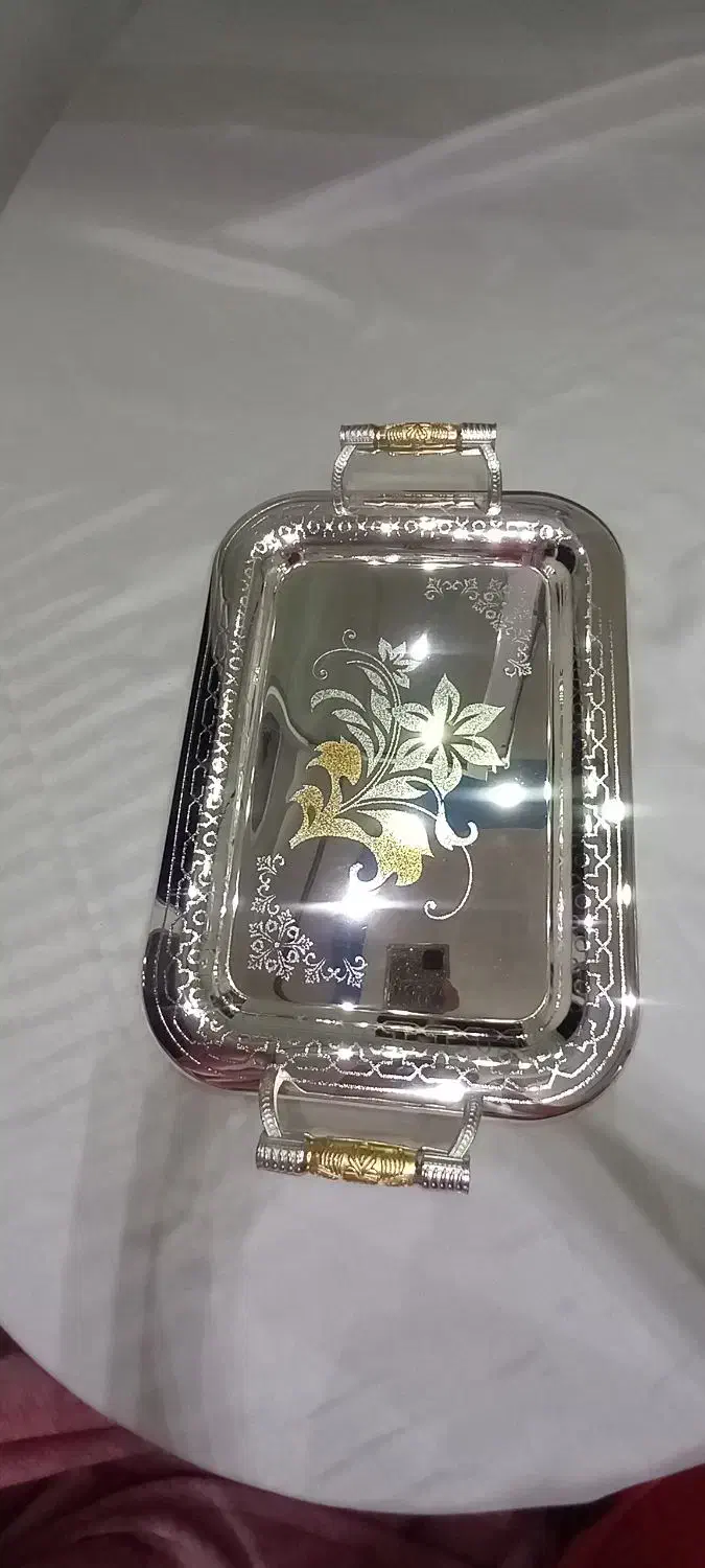 سینی گلدار طلایی مارک چین ضخیم|ظروف سرو و پذیرایی|تبریز, |دیوار