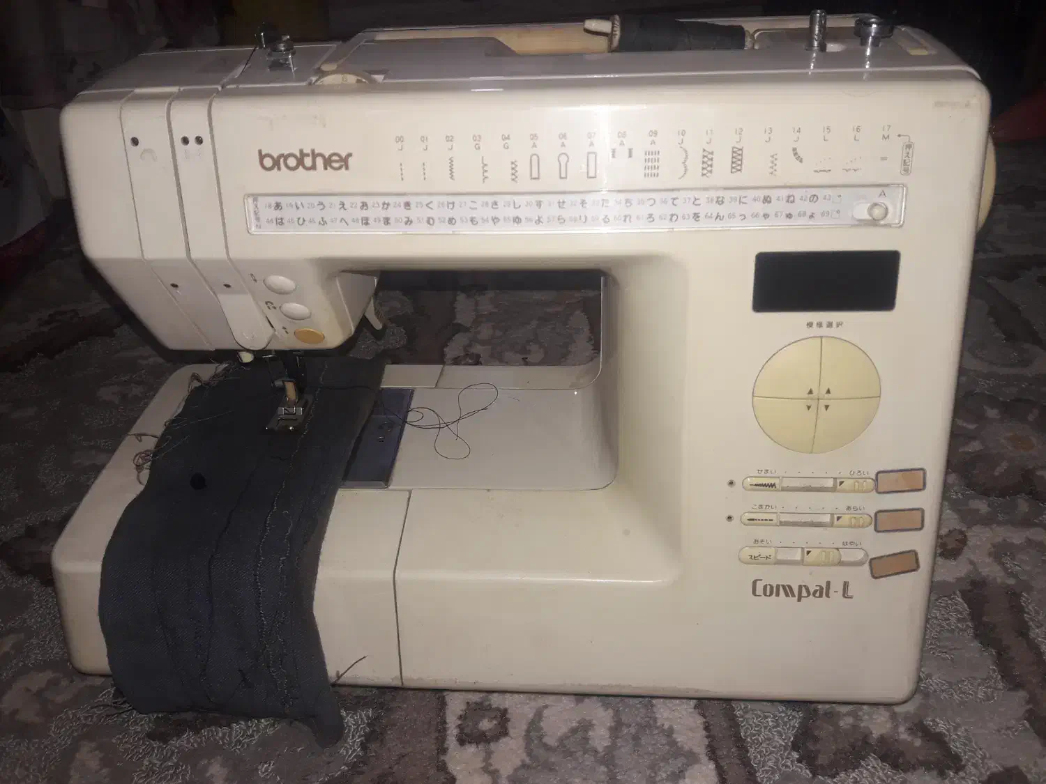 چرخ خیاطی گلدوزی کمکار|چرخ خیاطی و ریسندگی|مشهد, شهرک ابوذر|دیوار