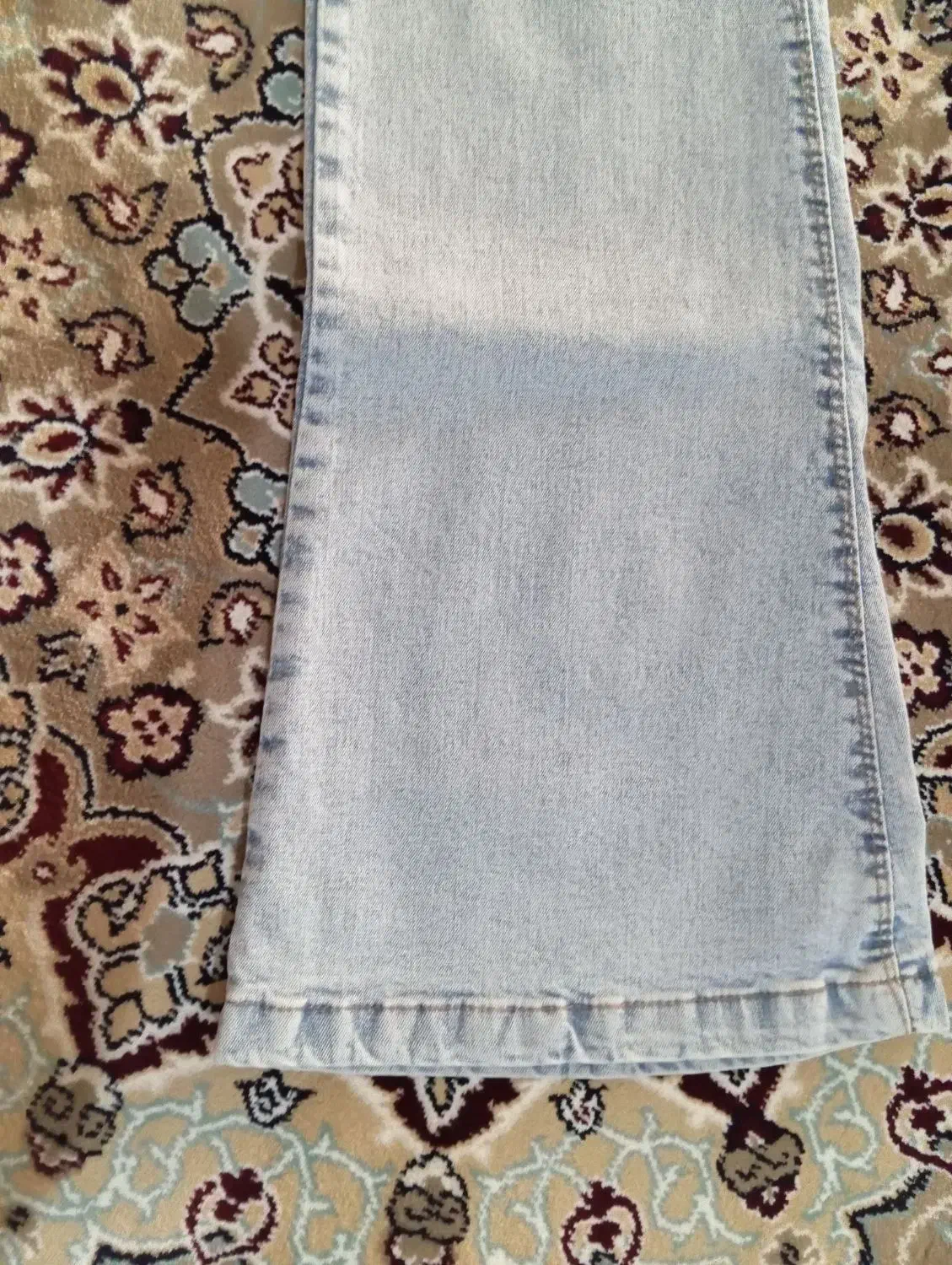 شلوار لی دخترانه|لباس|قم, نیروگاه|دیوار