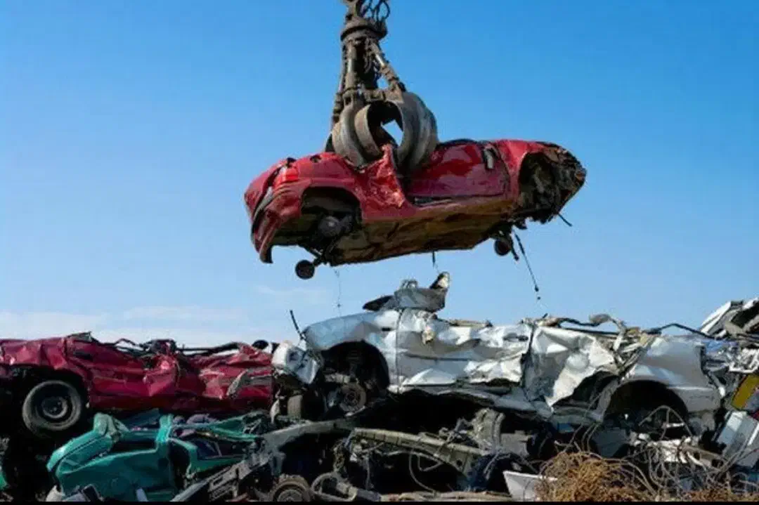 اسقاط خودروهای فرسوده به صورت نقدی|خودرو سواری و وانت|تبریز, |دیوار