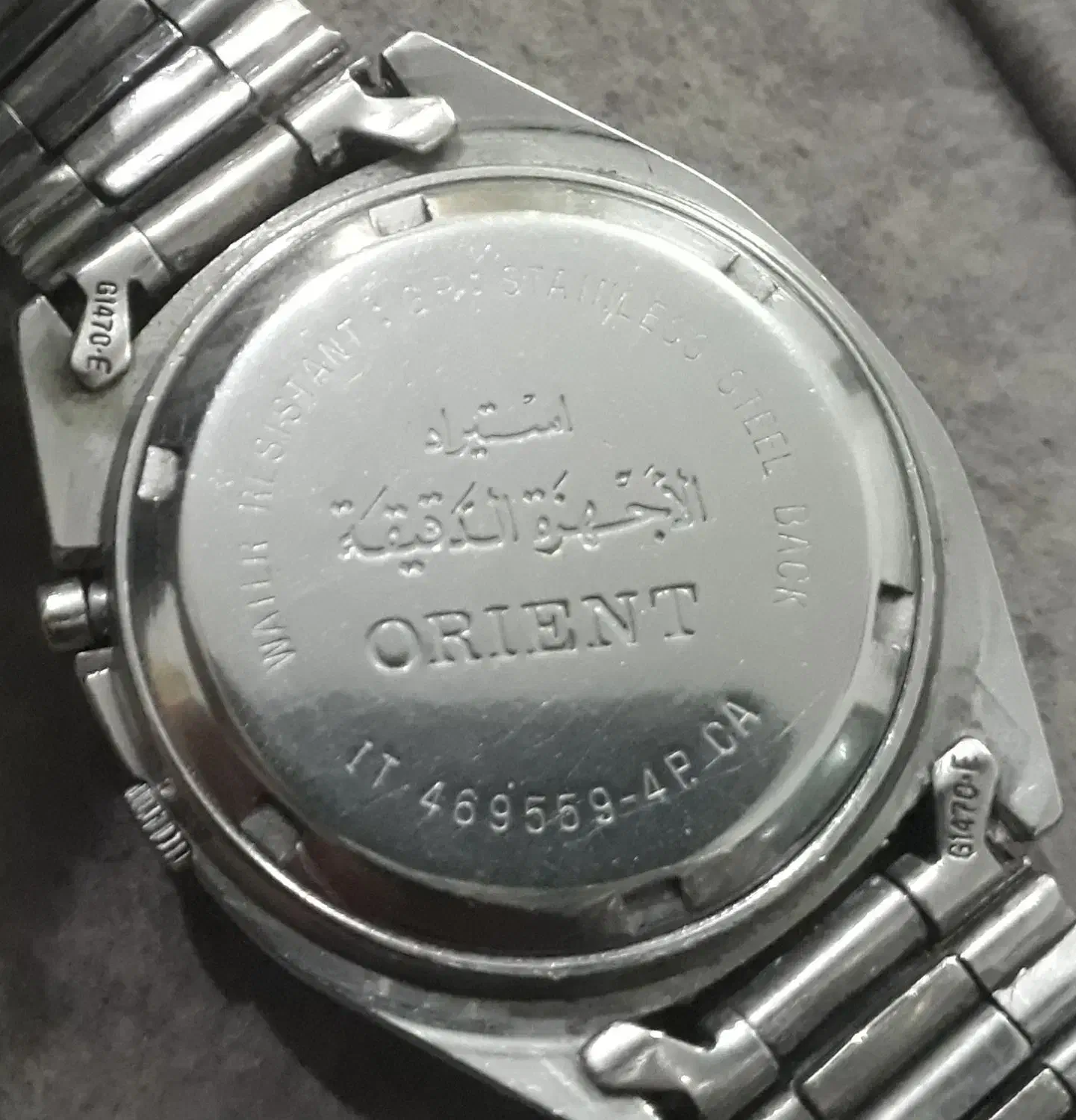 ساعت اورینت اتومات خاص و نایاب|ساعت|سمنان, |دیوار