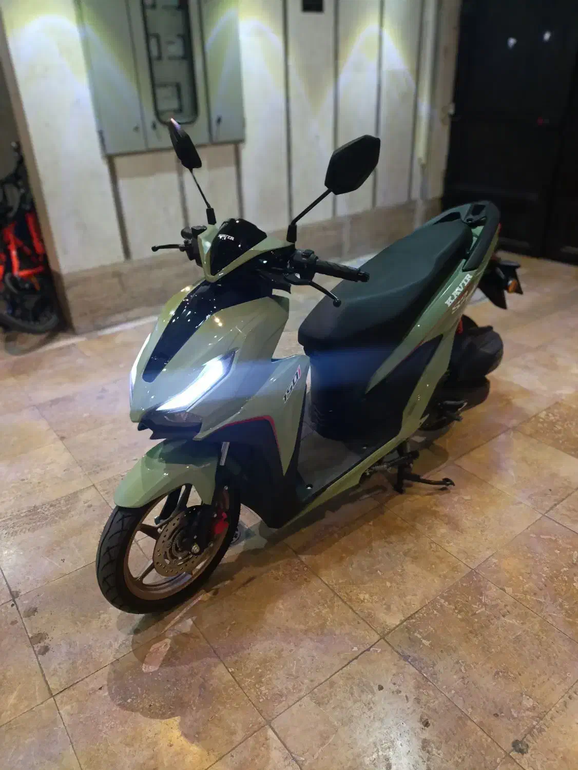 طرح کلیک s2 150 مشابه صفر|موتورسیکلت|تهران, والفجر (افسریه)|دیوار