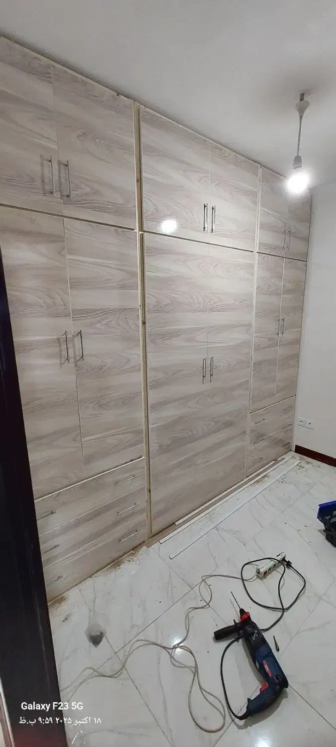 انواع کمد دیواری به قیمت تولیدی|خدمات پیشه و مهارت|بروجرد, |دیوار