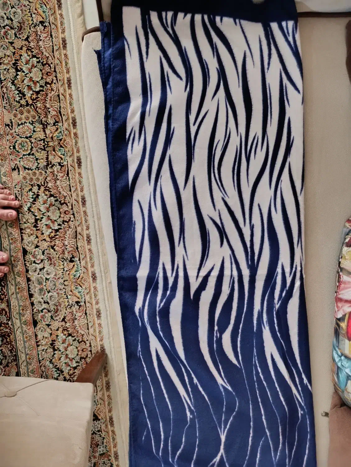 شال موهر|لباس|مشهد, جاهد شهر|دیوار