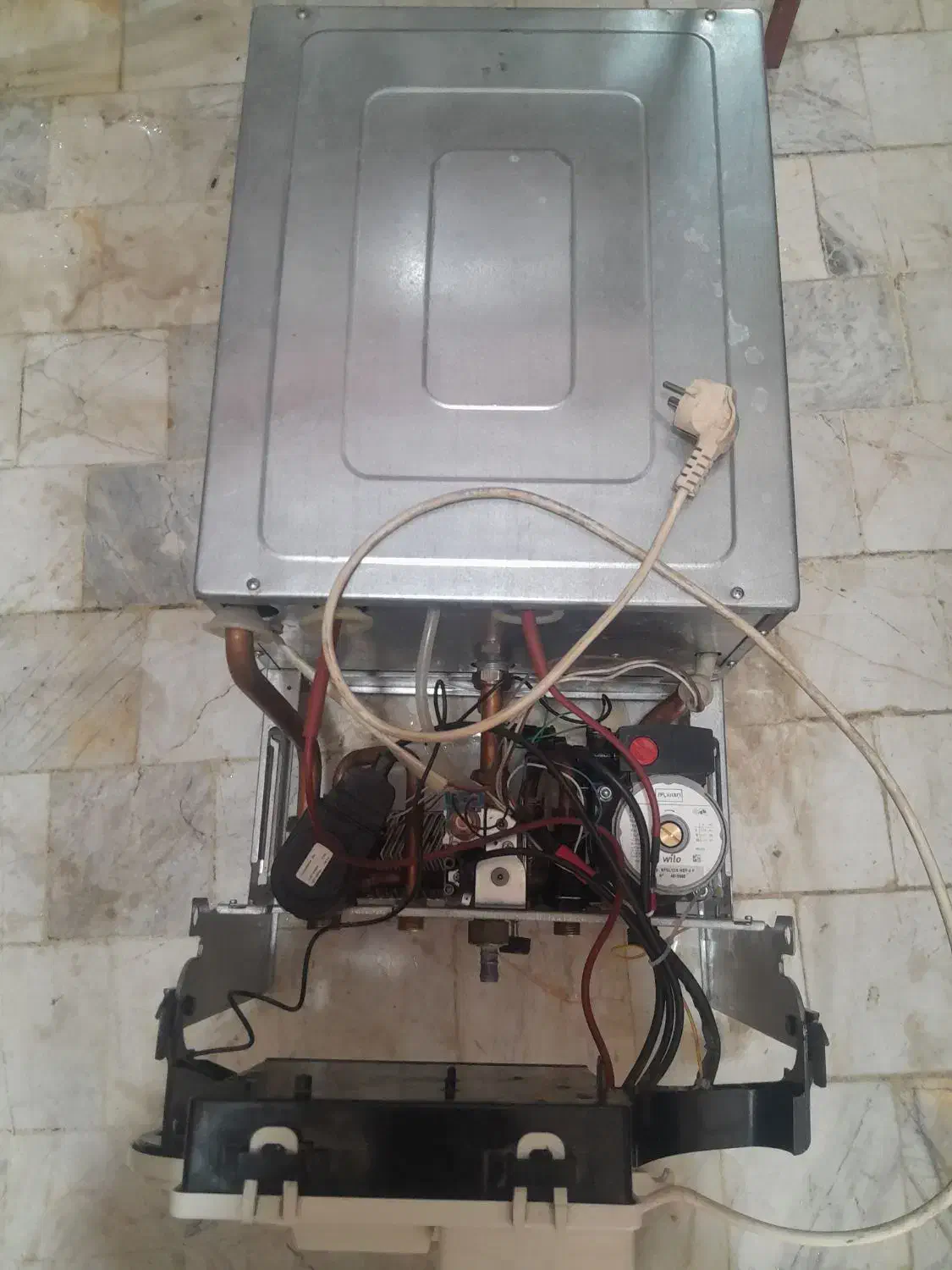 پکیج ایران رادیاتور m24|آبگرمکن، پکیج، شوفاژ|اقبالیه, |دیوار