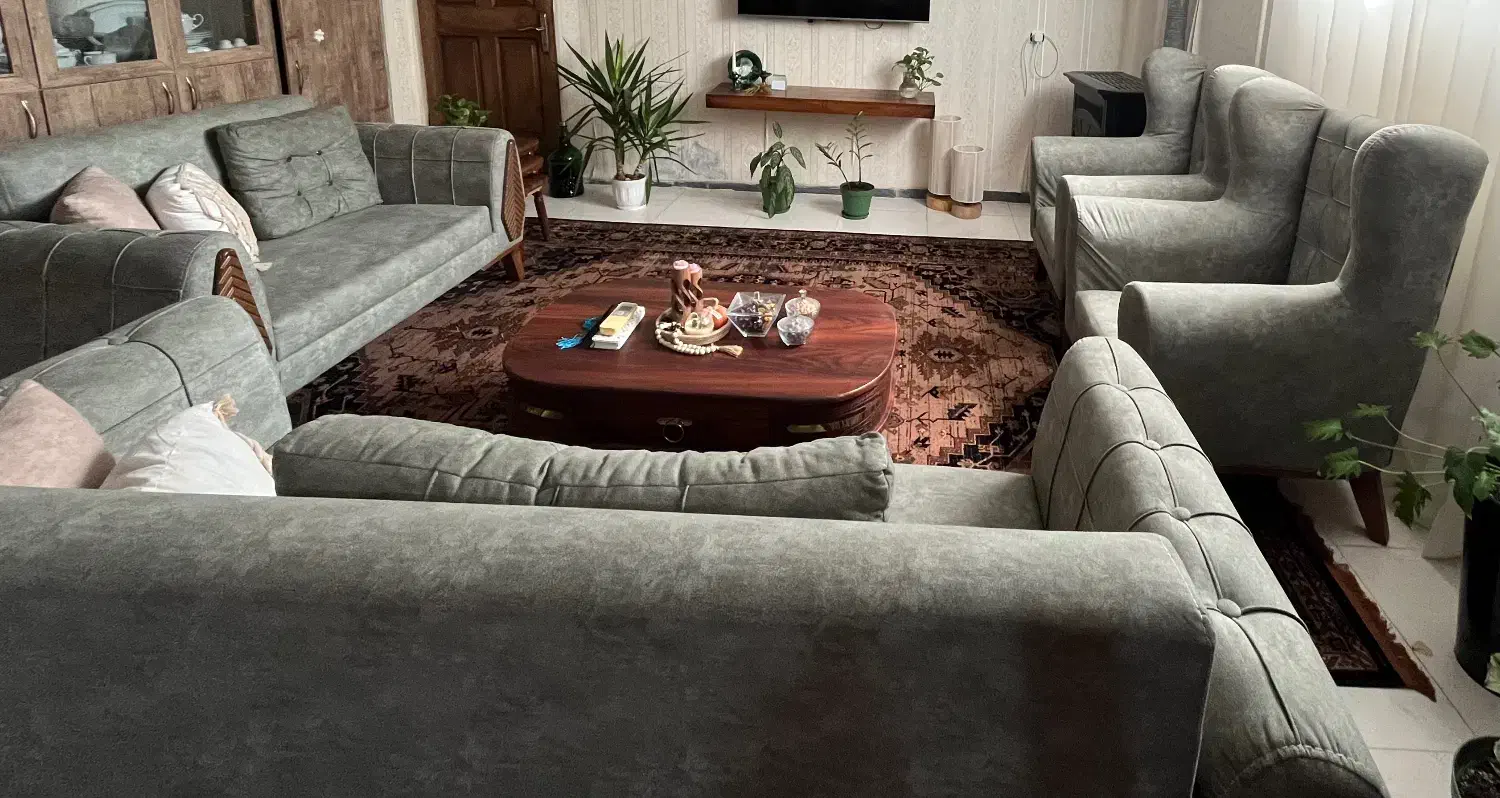 مبل هفت نفره در حد نو|مبلمان خانگی و میز عسلی|آستانه اشرفیه, |دیوار