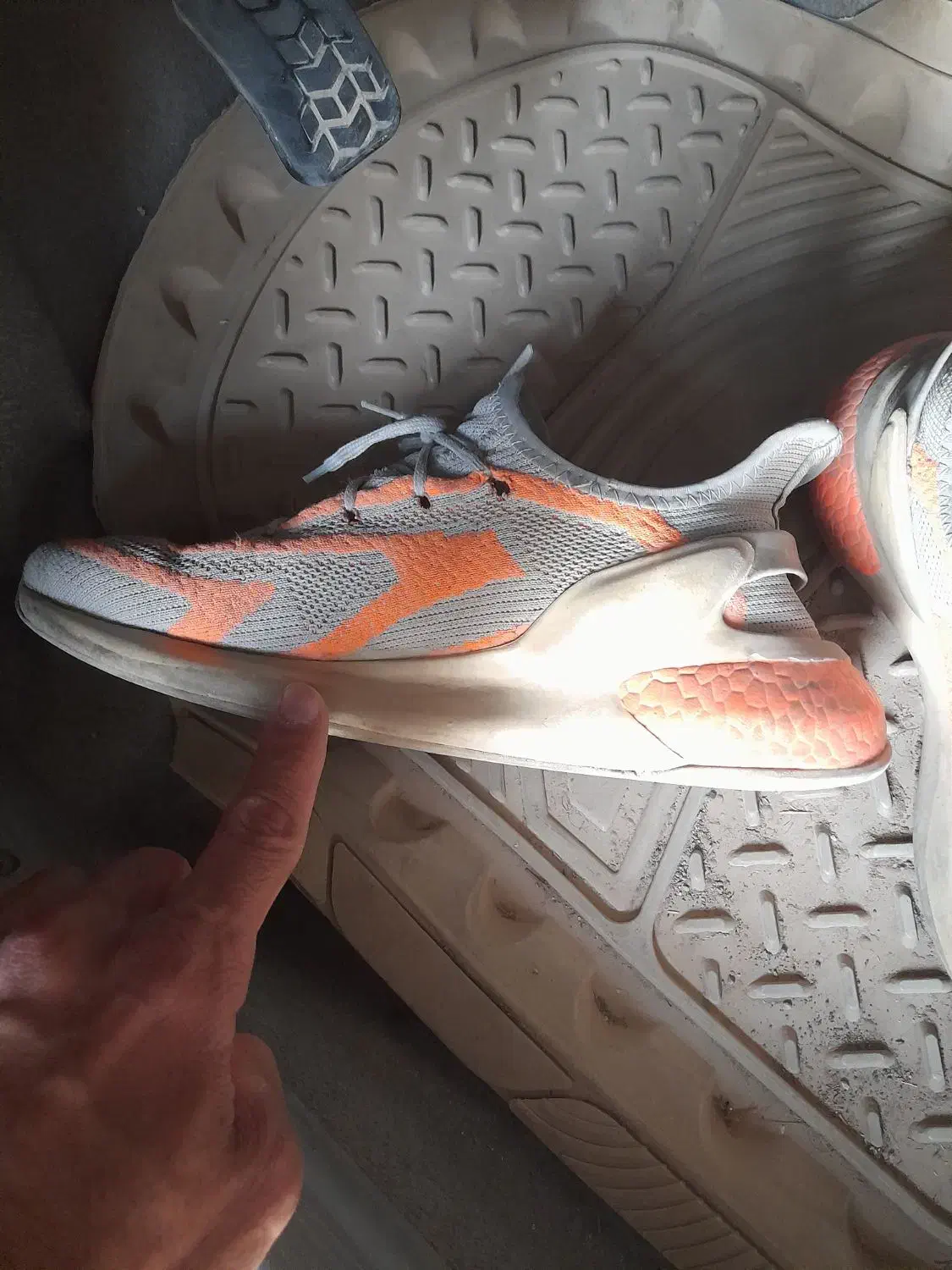 کفش اسپورت|کیف، کفش، کمربند|تربت جام, مسکن مهر|دیوار