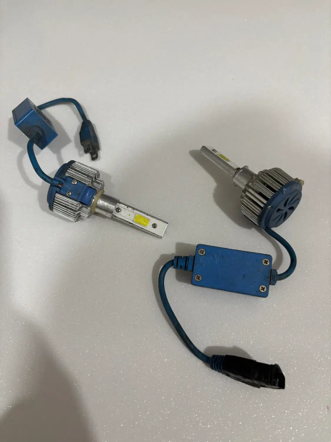 هدلایت خودرو|لامپ و چراغ|مهاباد (آذربایجان غربی), |دیوار