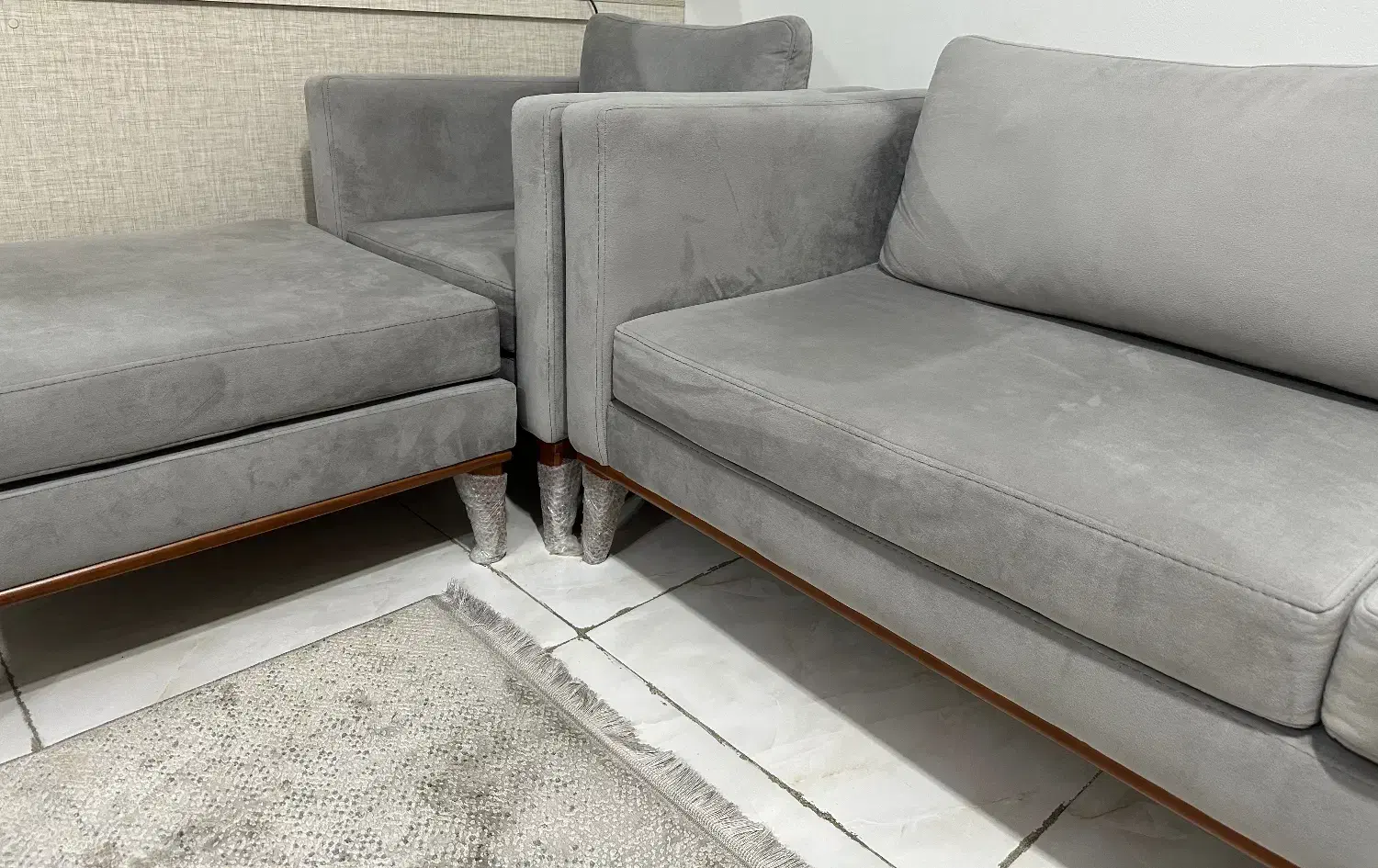 مبل ۸ نفره|مبلمان خانگی و میز عسلی|اندیشه, اندیشه فاز ۱|دیوار