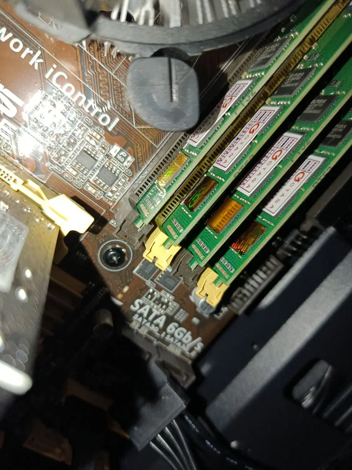 کیس آماده نسل ۴|رایانه رومیزی|شیراز, گویم|دیوار