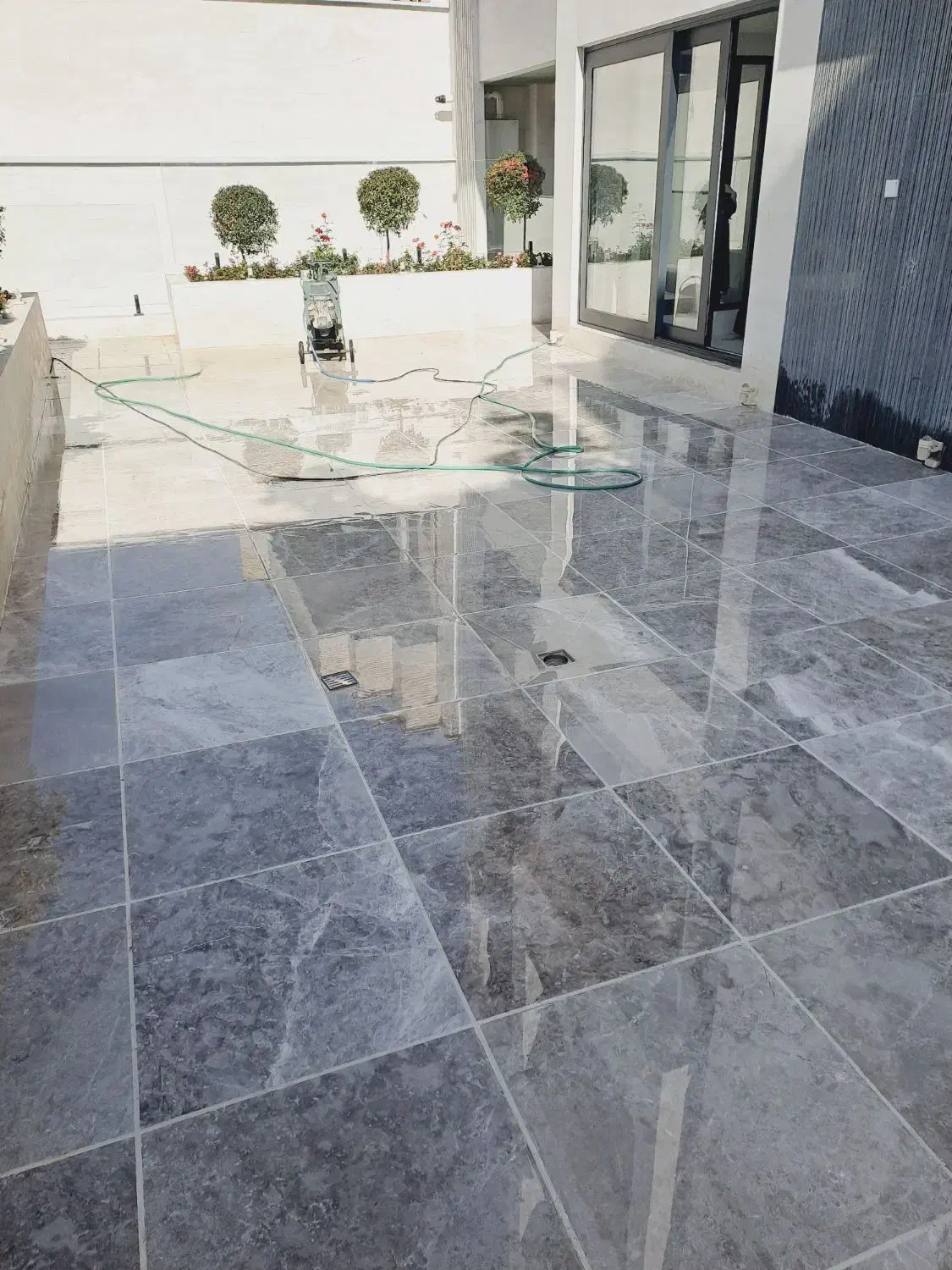 کف سابی ،سنگ ساب و کاشی سابی|خدمات نظافت|شیراز, اصلاح‌نژاد|دیوار