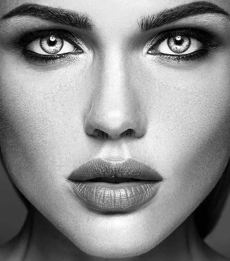 استخدام مدلینگ خانم برای لباس و هنری امکان دورکاری|استخدام هنری و رسانه|فشم, |دیوار