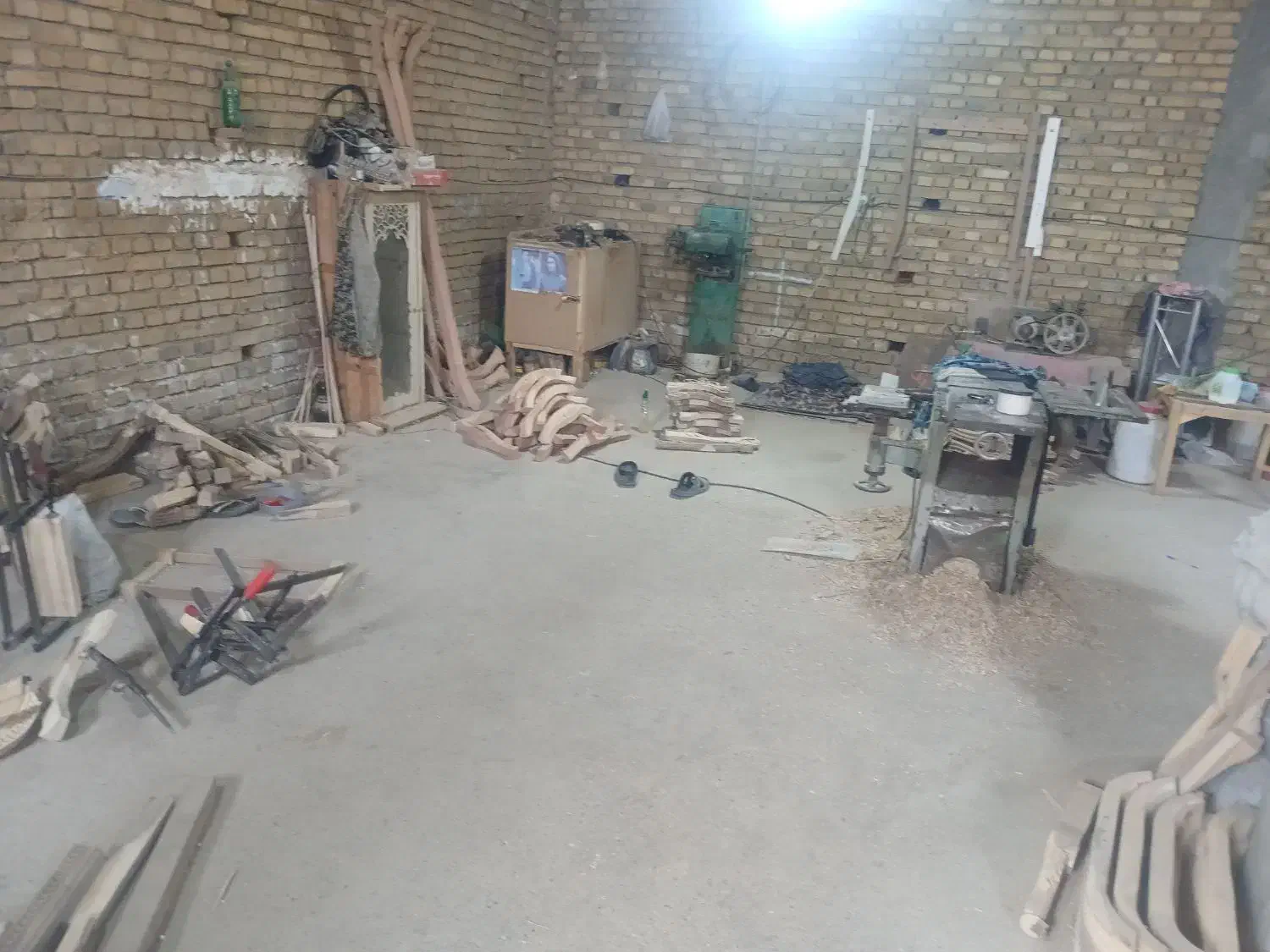 ابزار نجاری|ابزارآلات|نهاوند, |دیوار